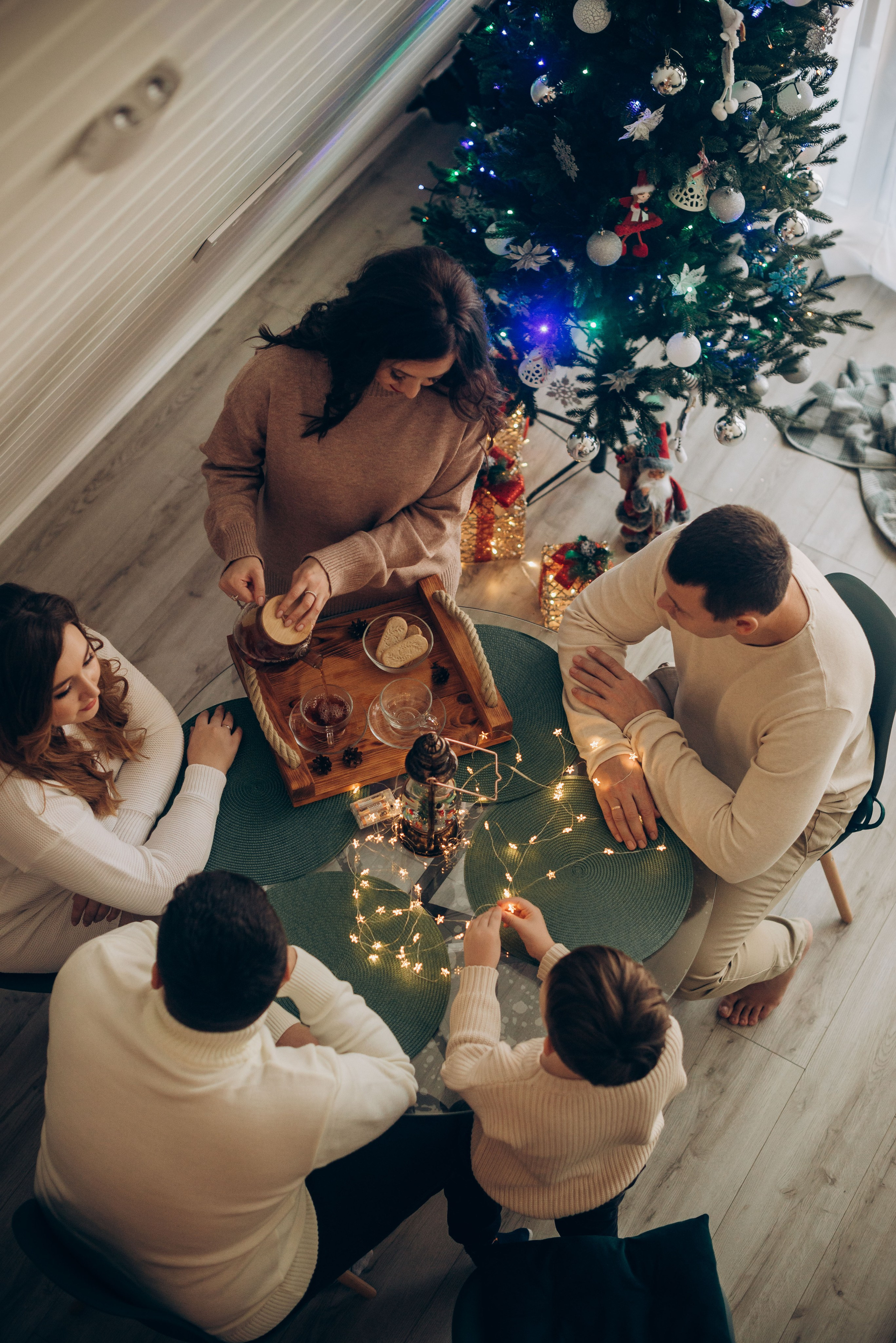 Зимняя фотосессия в домике A-frame. Семейный фотограф в Домодедово и Москве Елена Пичугина