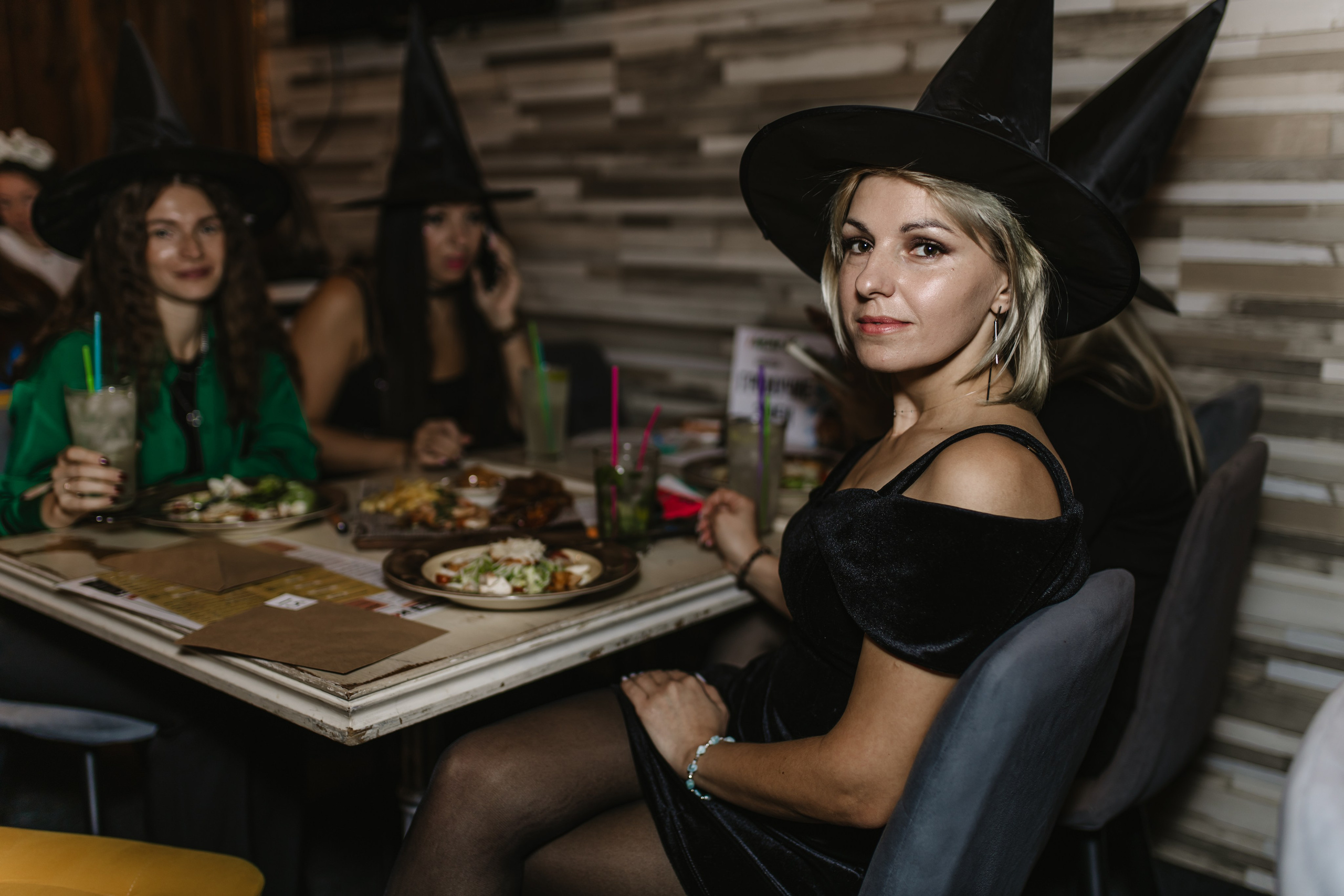 Квиз. I MOM'S. Свадебный фотограф. Москва и Московская Область