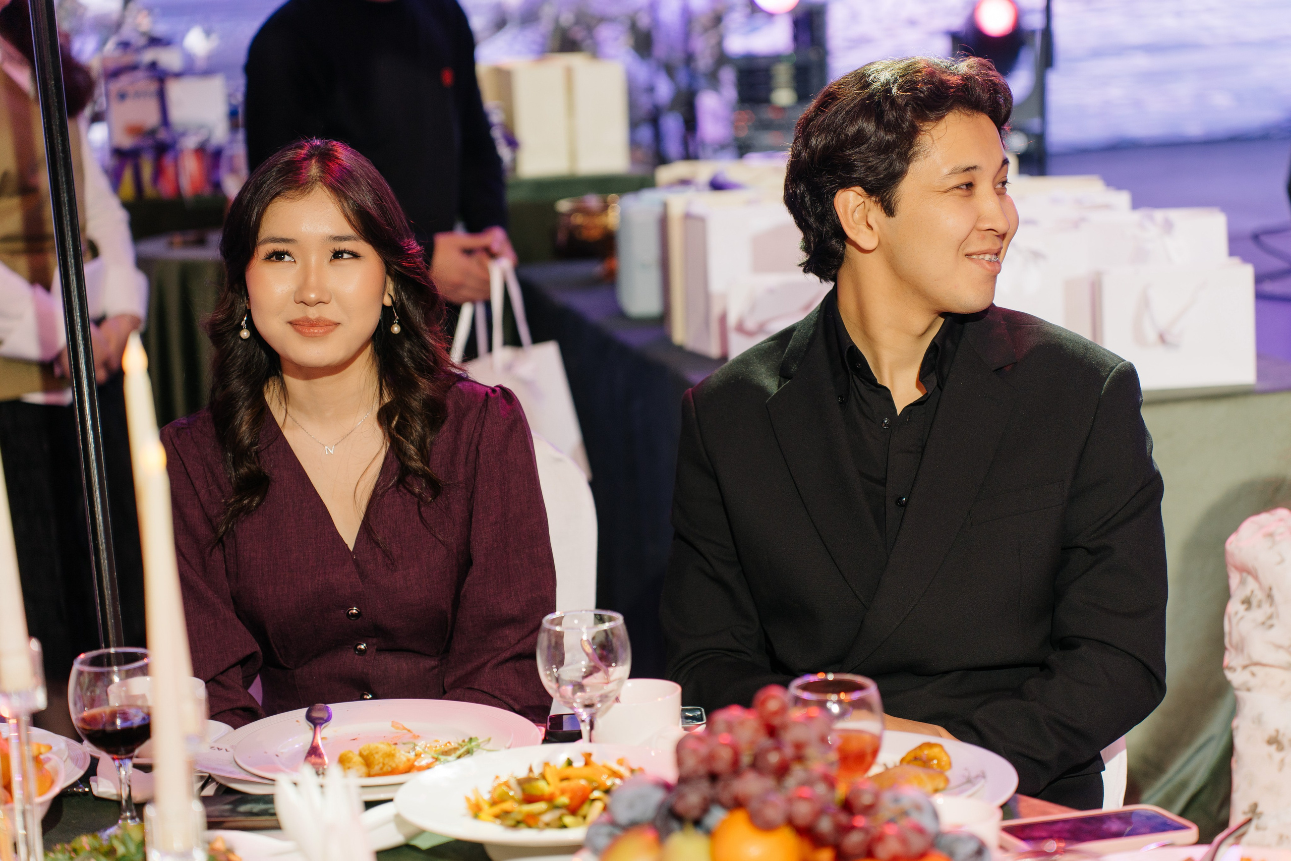 Ay-Dana Uzatu. ___________________________________________________