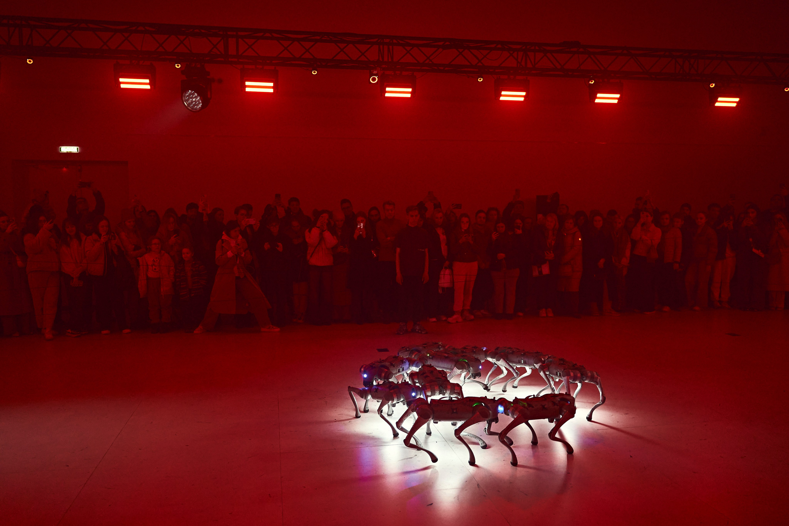 Международный фестиваль медиаискусства «INTERVALS» 24-25г. Репортажный фотограф Вилянов Евгений. Нижний Новгород