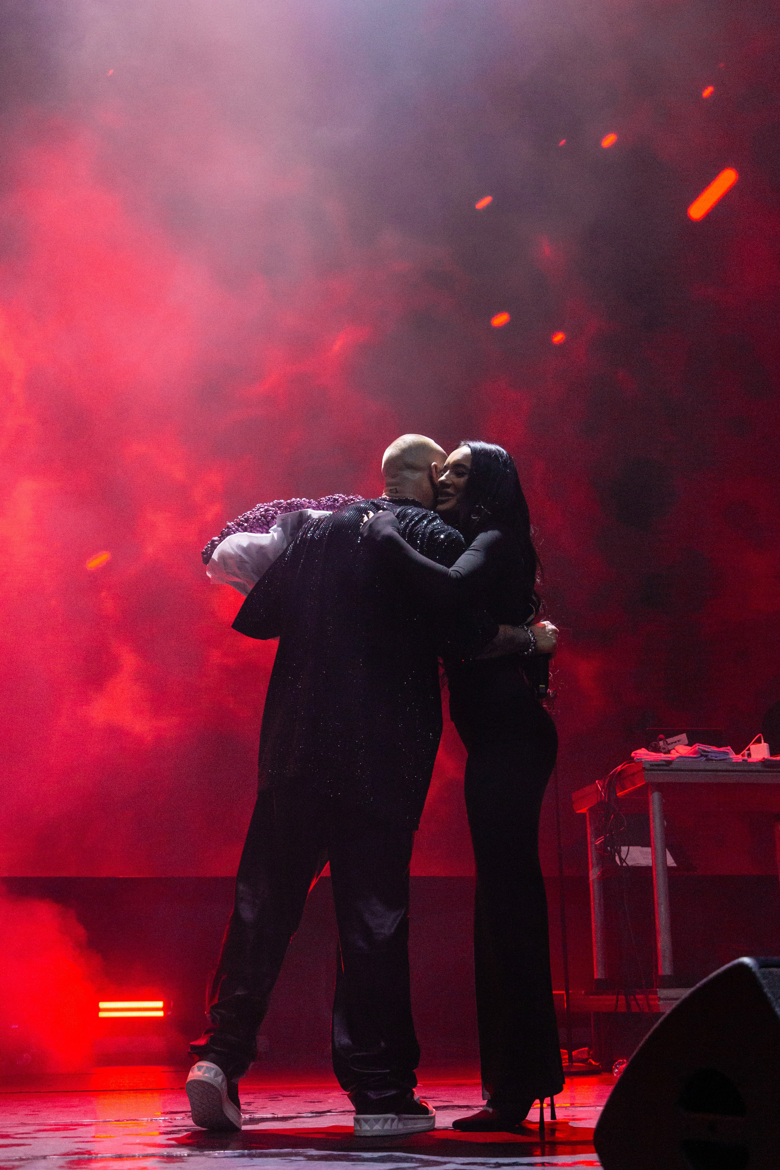 Концерт Лёши Свика