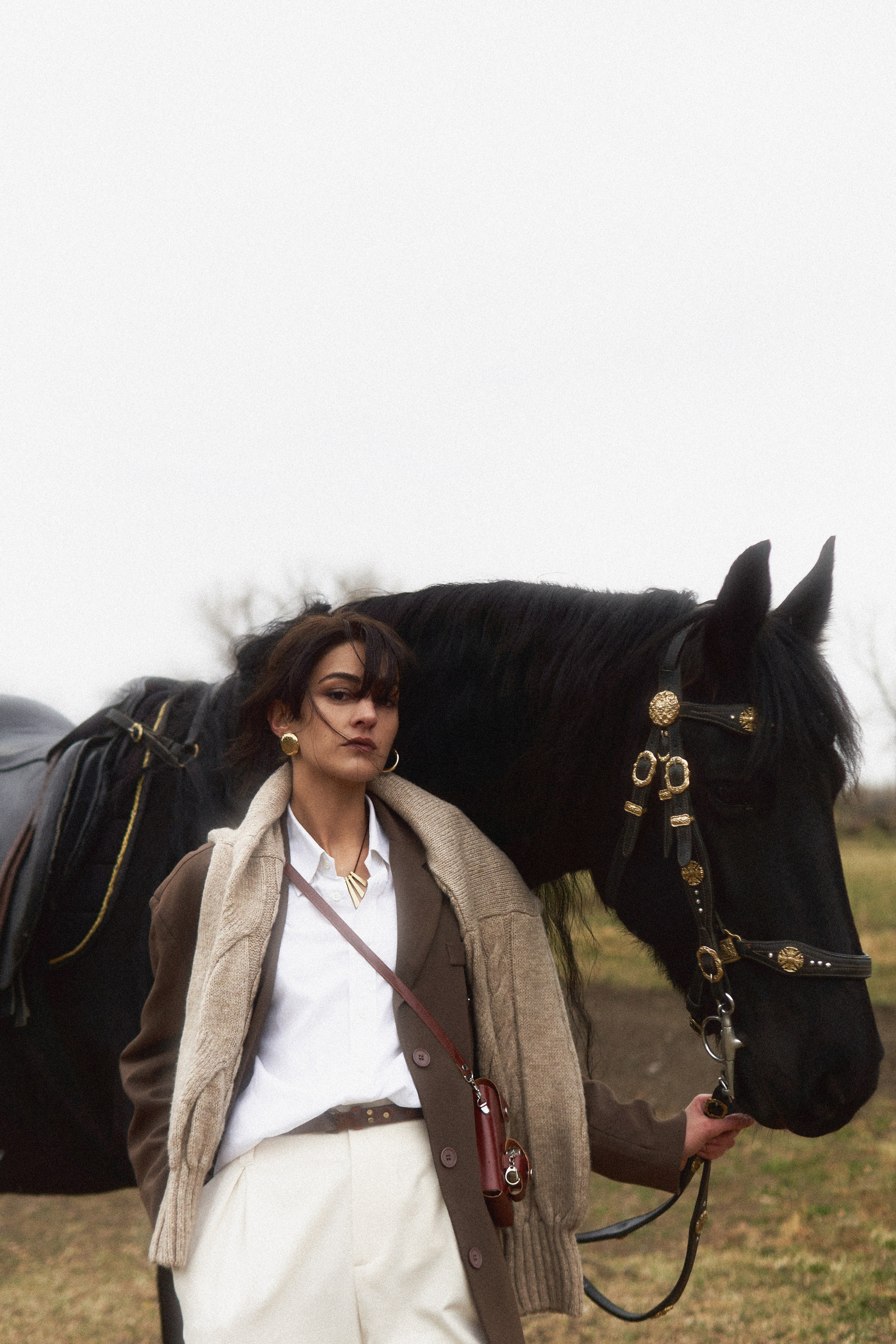 Maro and a horse. Фотограф Валерий Федяев | vallerzu
