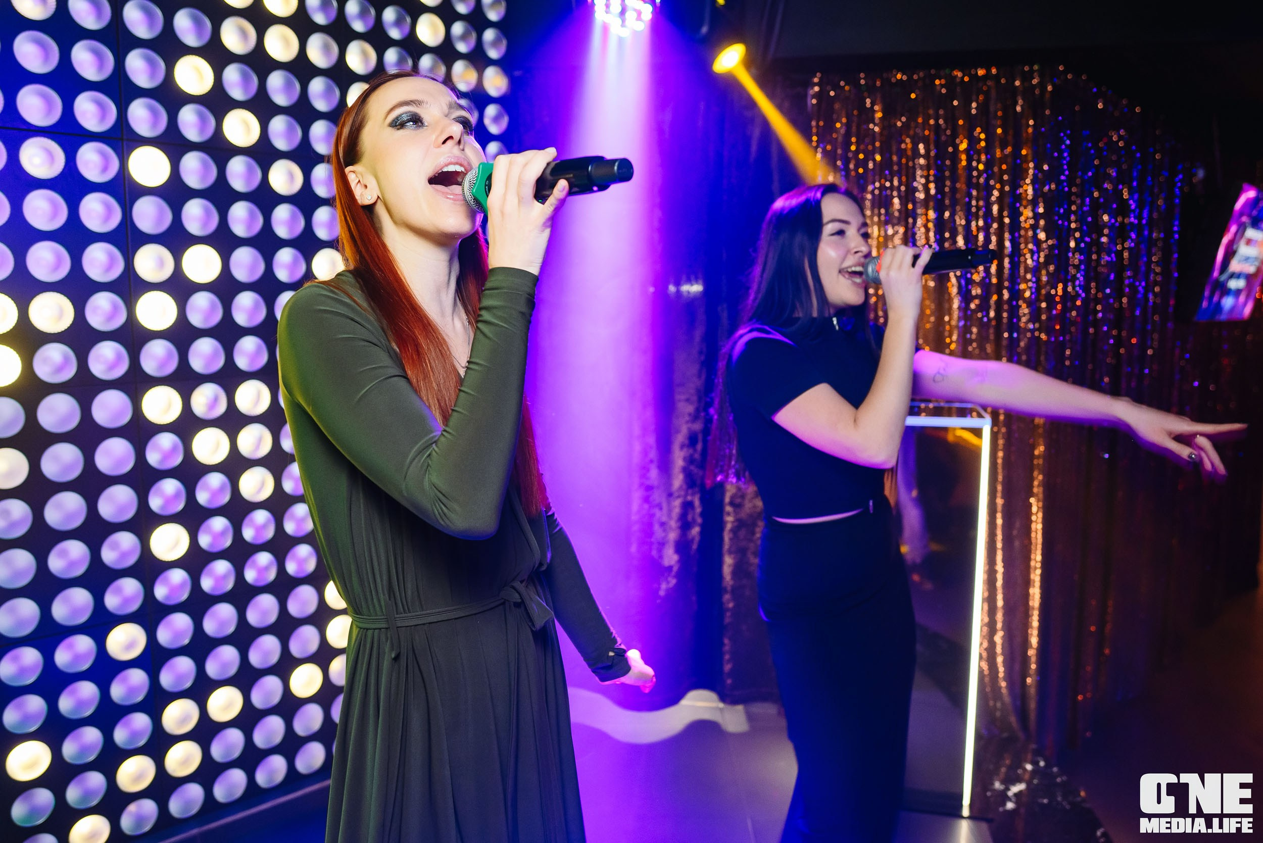 Фотоотчет из караоке-клуба Эйфория. One Media Life: фоторепортажи, фотоотчеты с мероприятий и заведений