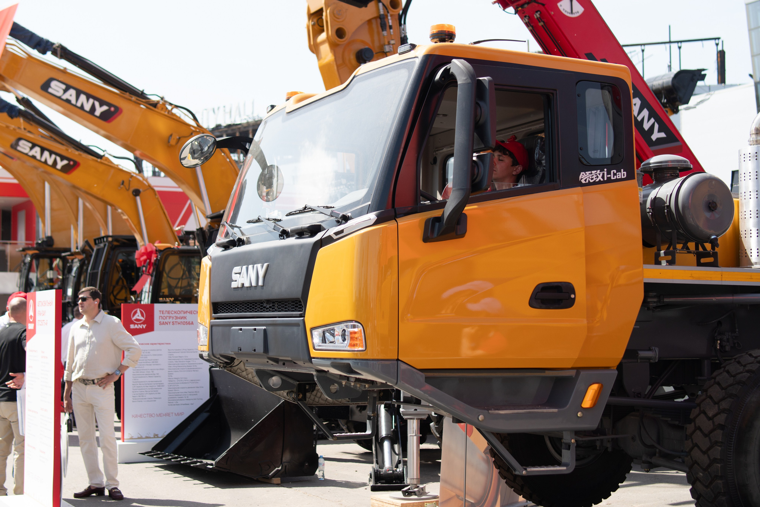 СТТ Expo 24-я международная выставка строительной техники и технологий в России. Фотограф / видеограф в Москве и Сочи Sofia Riversong