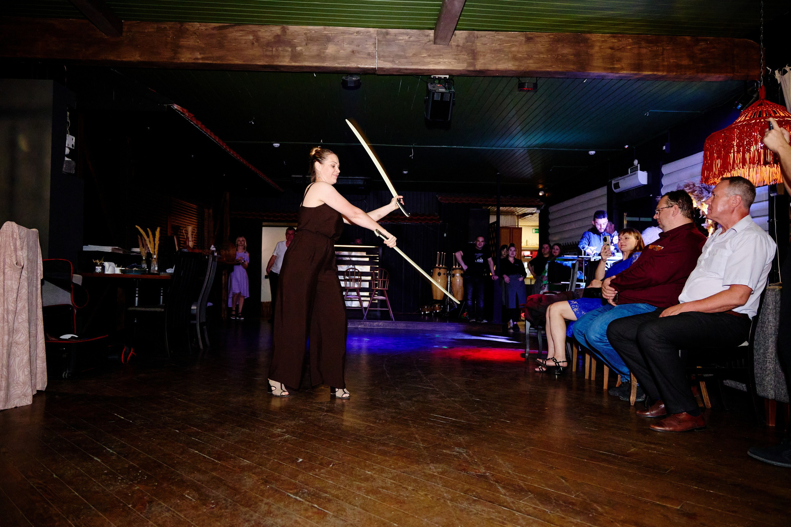 Выпускной 35 Сош. Фотограф Выпускные альбомы Таганрог Сергей Коробченко