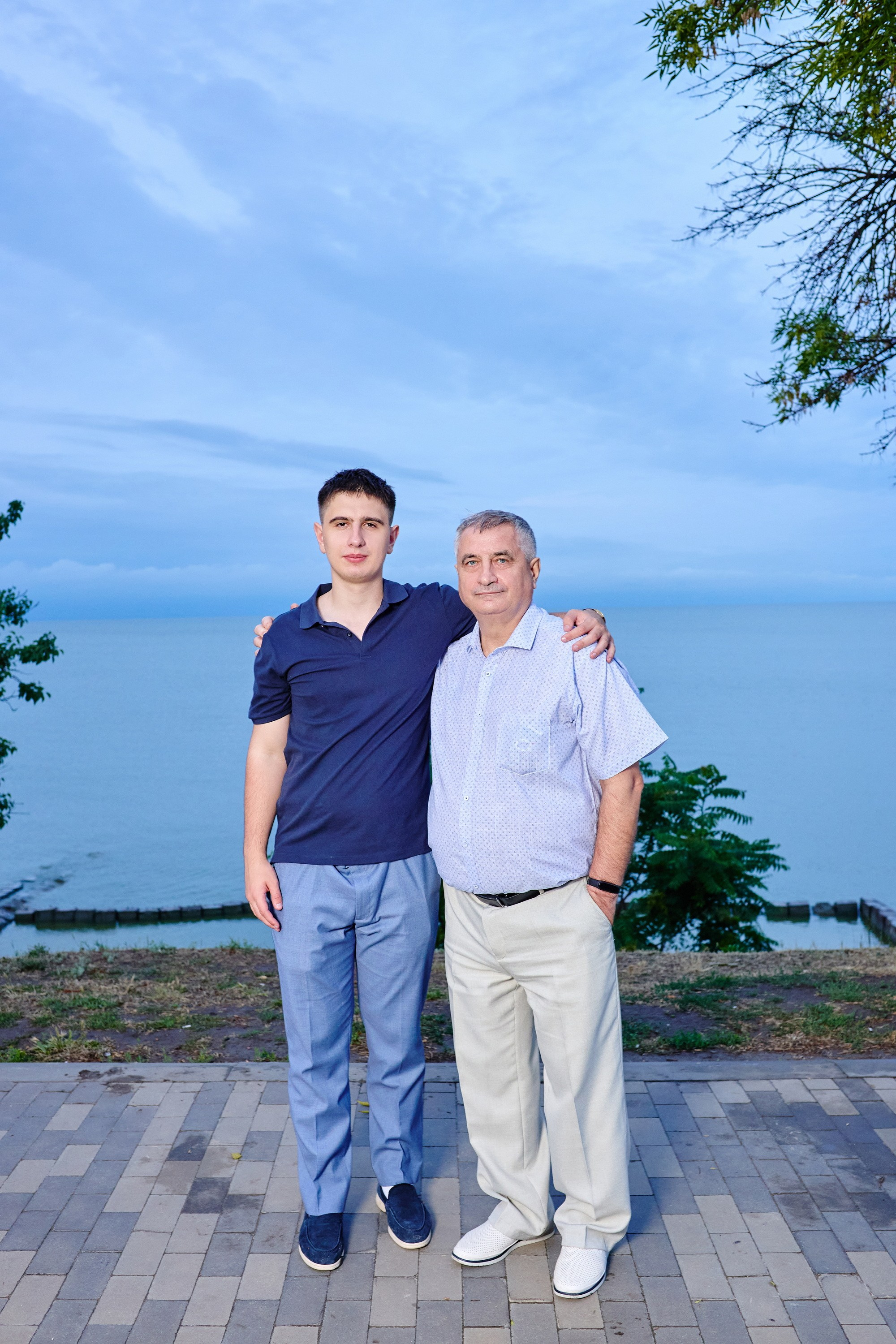 Выпускной 35 Сош. Фотограф Выпускные альбомы Таганрог Сергей Коробченко