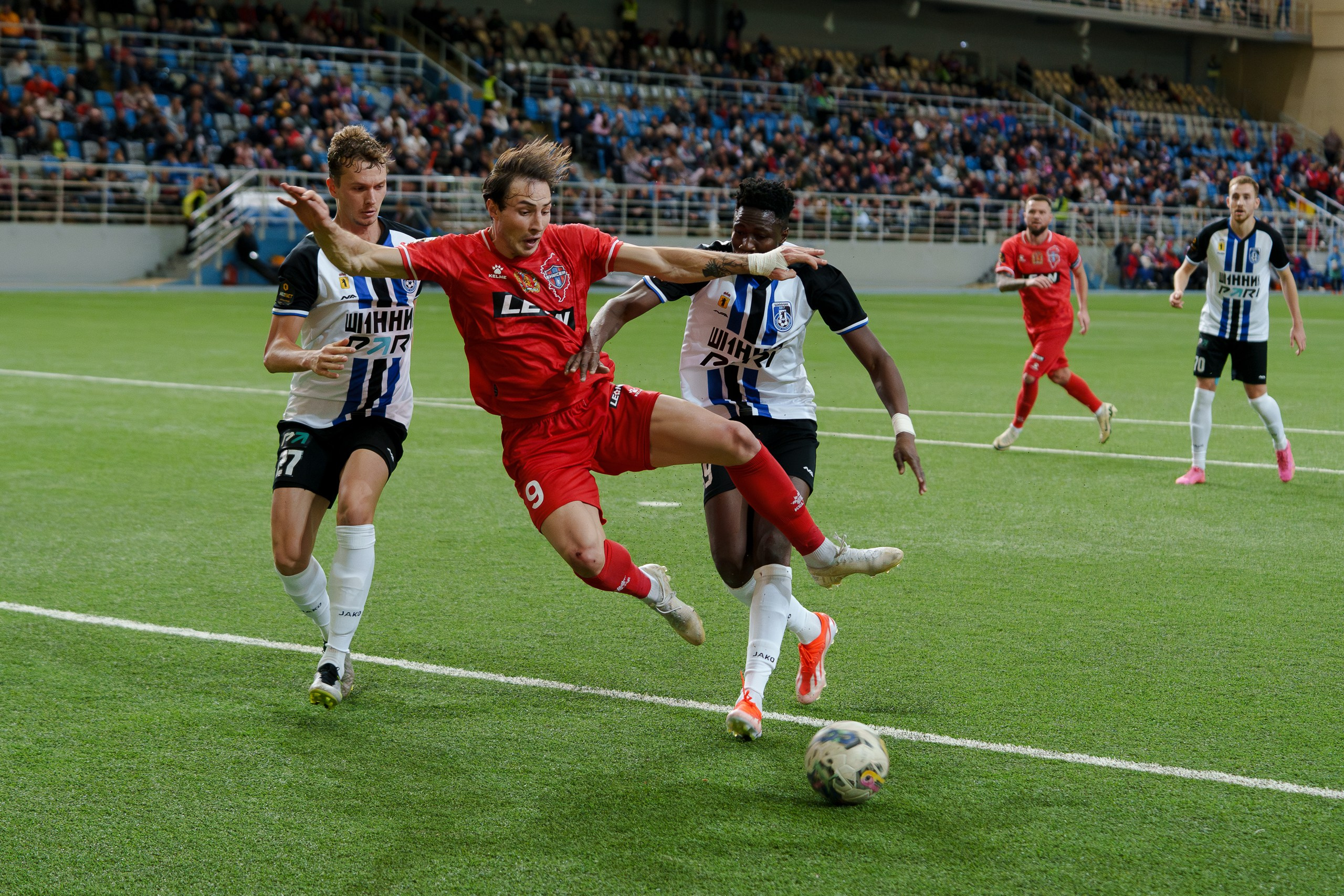 Футбол. Репортажный фотограф Красноярск Алекс Чампакхам