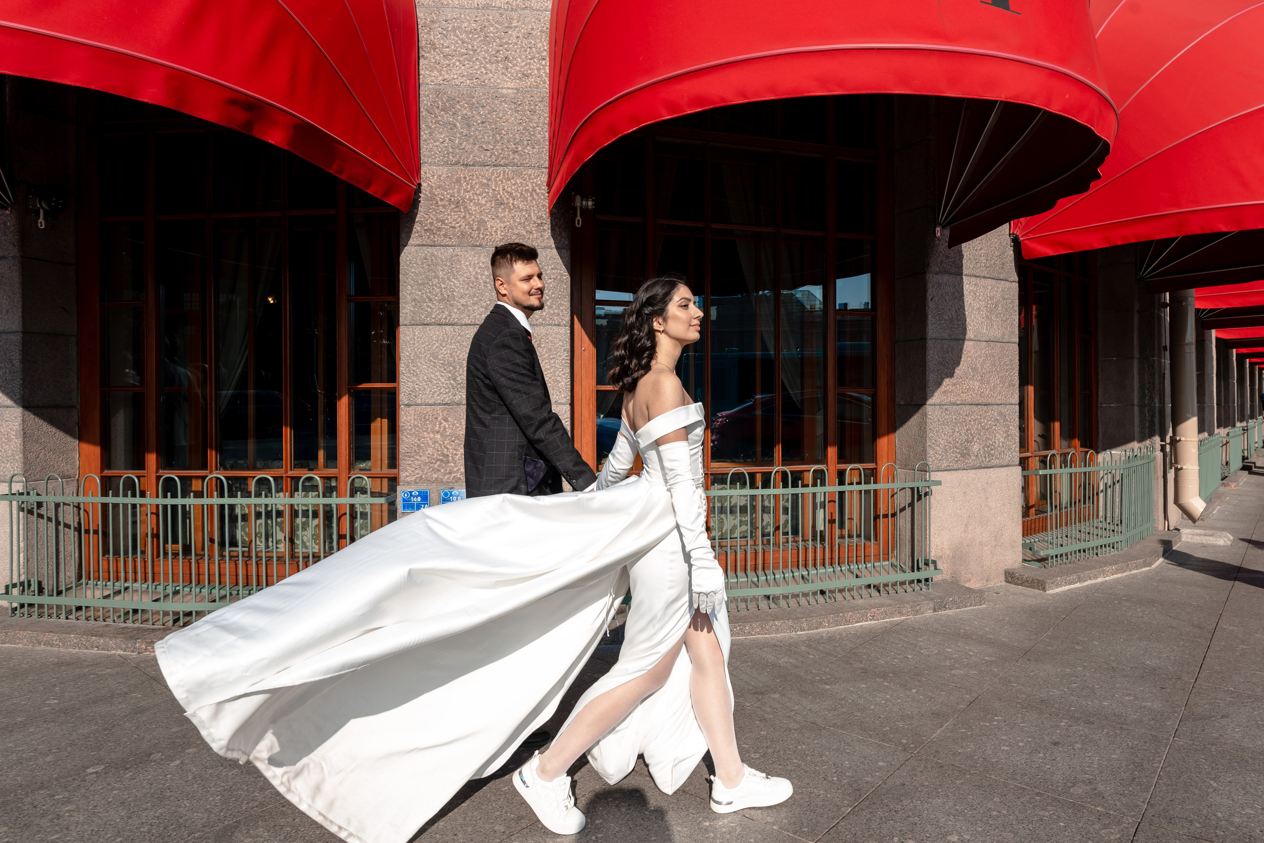 Камерная свадьба в Первом Дворце Бракосочетания №1 на Английской набережной Яны и Евгения. Портретный, семейный и свадебный фотограф в Санкт-Петербурге и в Пушкине Ширяев Денис