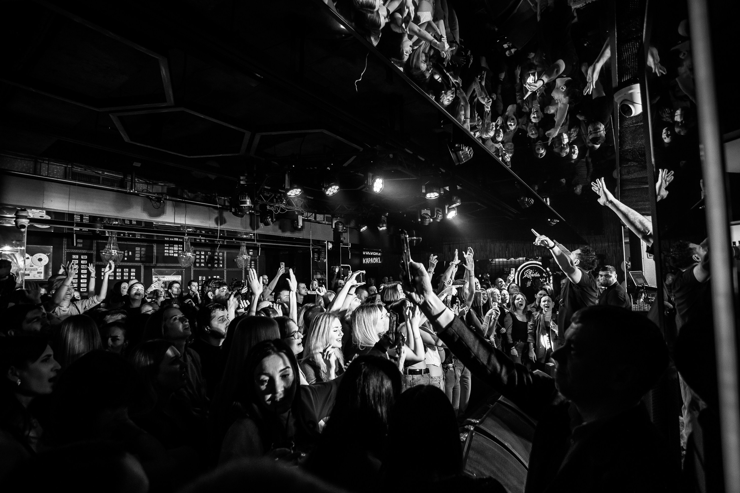 Выступление группы «Корни"_Santa Barbara_Симферополь_15.02.2025. Аминов Руслан | Фотограф