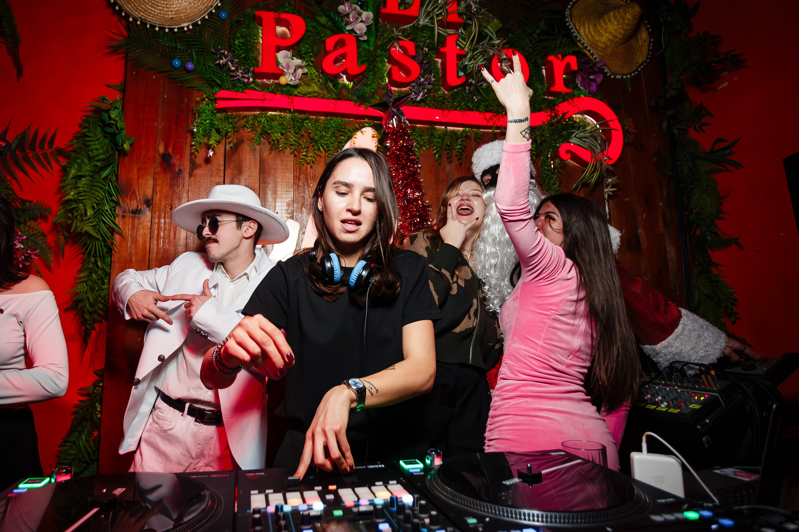 Движ_El Pastor_Симферополь_10.01.2025. Аминов Руслан | Фотограф