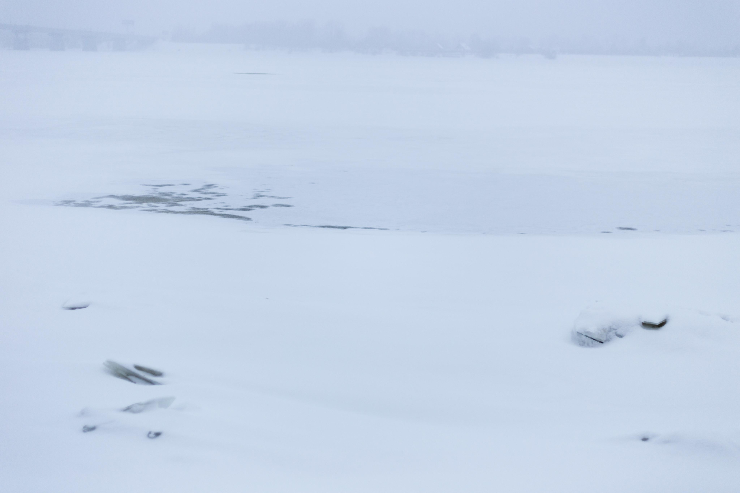 Фотосессия на набережной зимой. Фотограф Пермь. Фотосессия в фотостудии Перми и на свежем воздухе