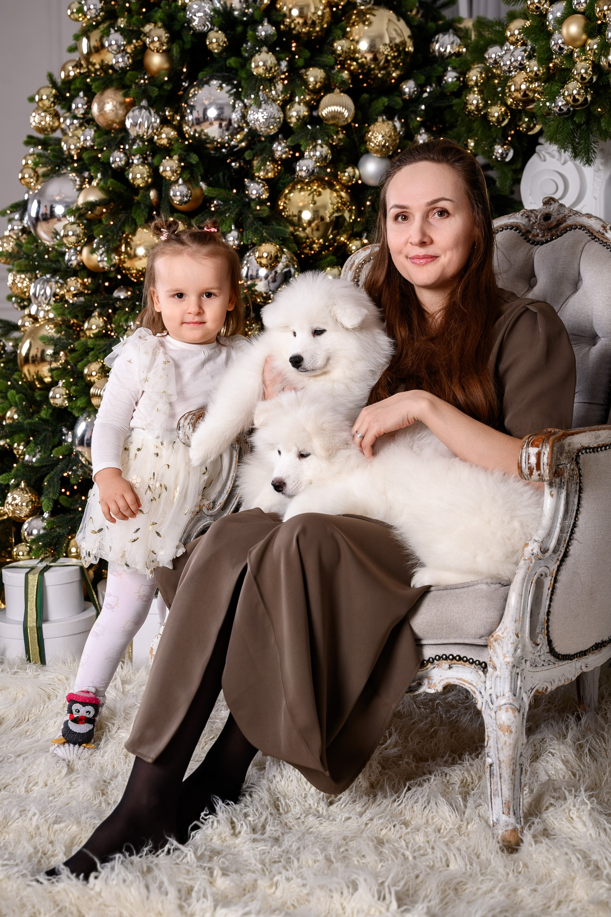 Фотосессия в студии, услуги и цены у профессионального портретного фотографа в СПб. Фотостудия, Портрет, Ню, Будуар, Детская фотосессия. Фотограф Алексей Лукин. Профессиональная фотосъёмка в Санкт-Петербурге. Обработка и Ретушь фотографий