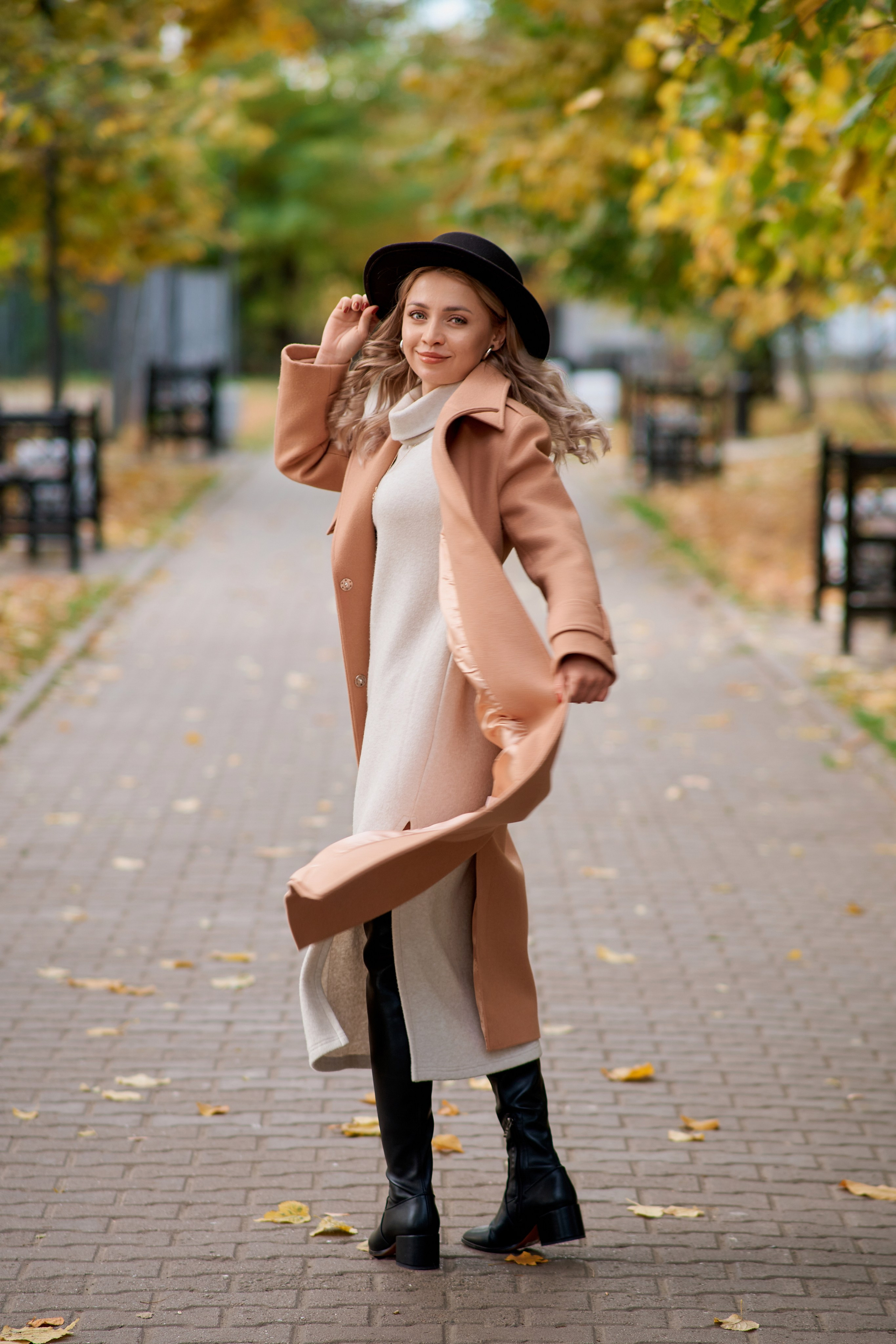 Осенняя прогулка мамы с сыном. Фотограф Таганрог Анна Трайжон