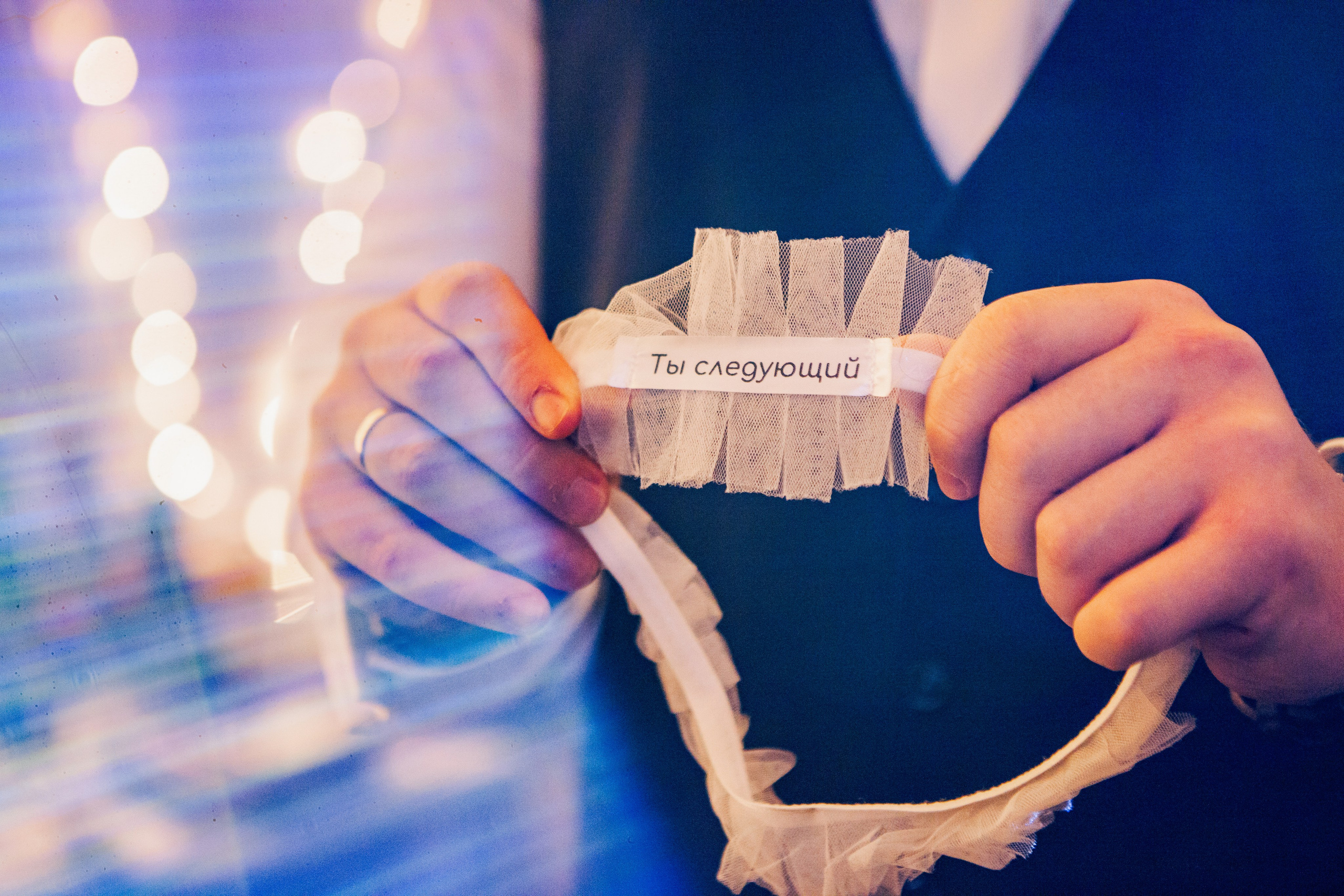 Свадебная фотосессия в отеле hartwell hotel и на патриарших прудах. Фотограф Ольга Ефремова