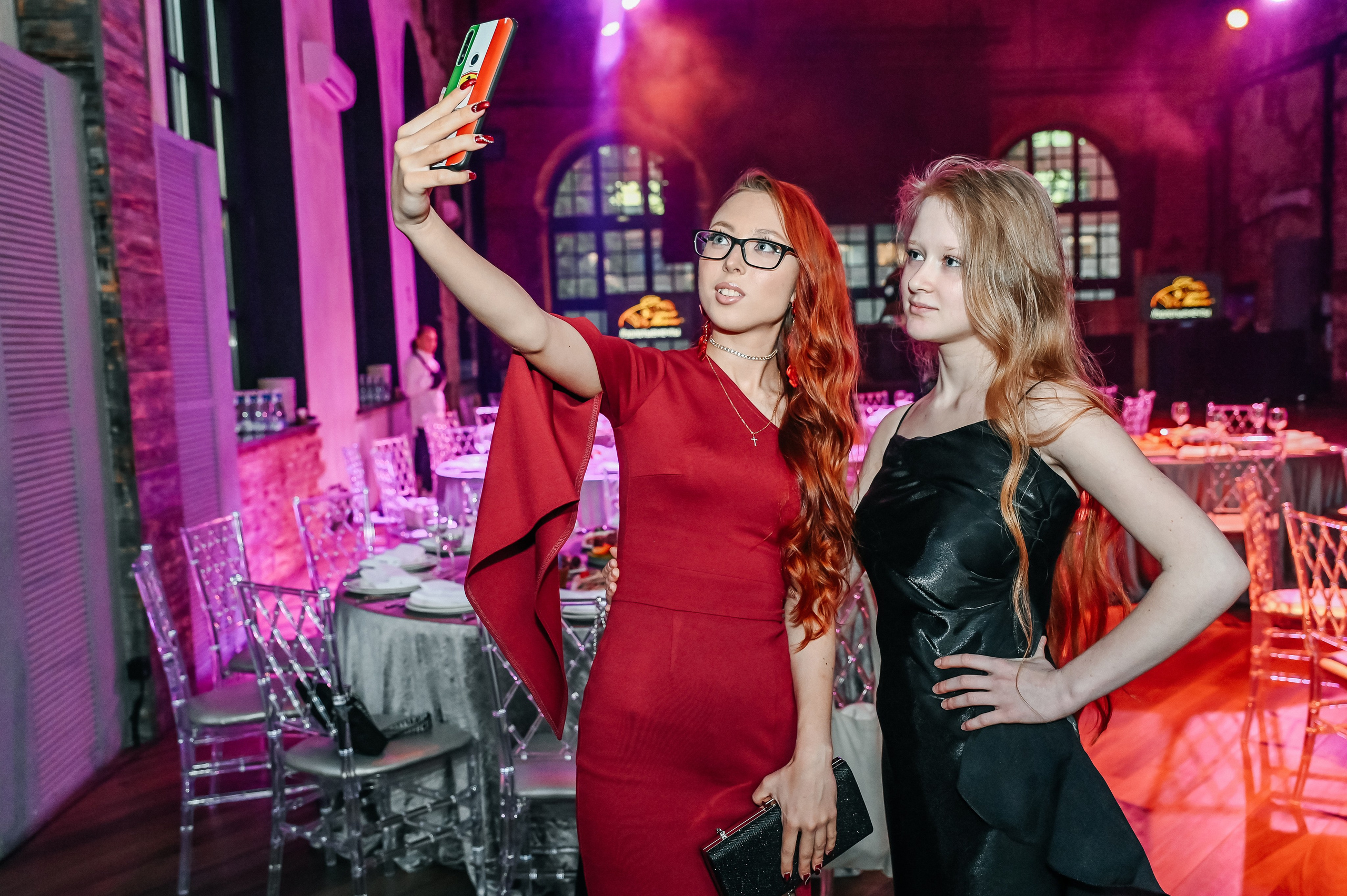 Выпускной «Золотые мечты». Лофт № 2. Фотограф Арина Агапова. Подольск, Москва https://arinafoto.wfolio.pro/