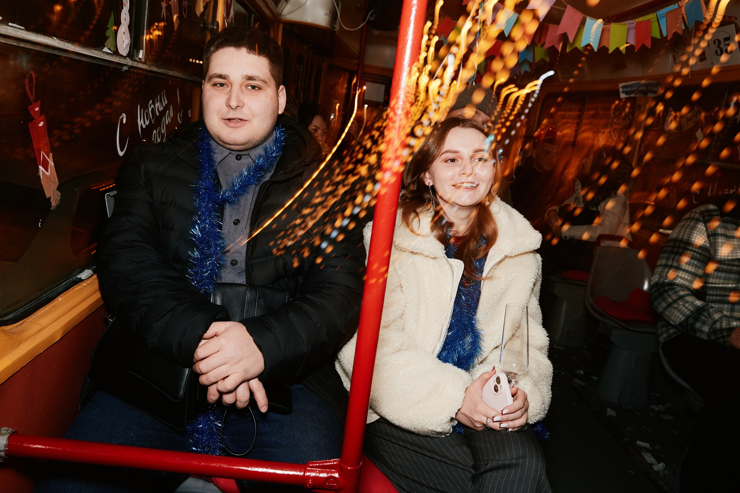 Новогодний трамвай 2026. Свадебный репортажный фотограф краснодар максим дремов дрёмов фотосессия студия цена