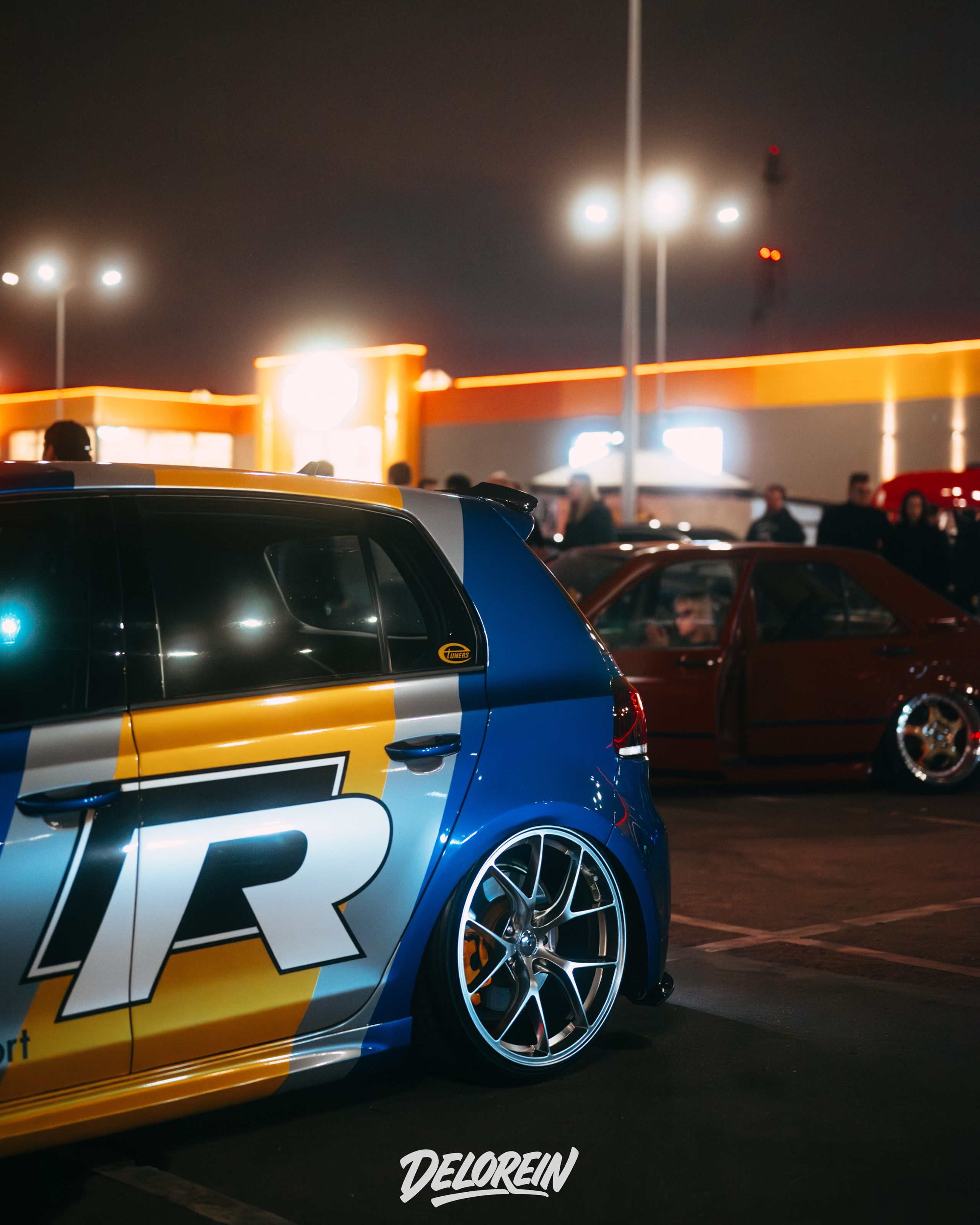 Leroy Meet. DeLorein