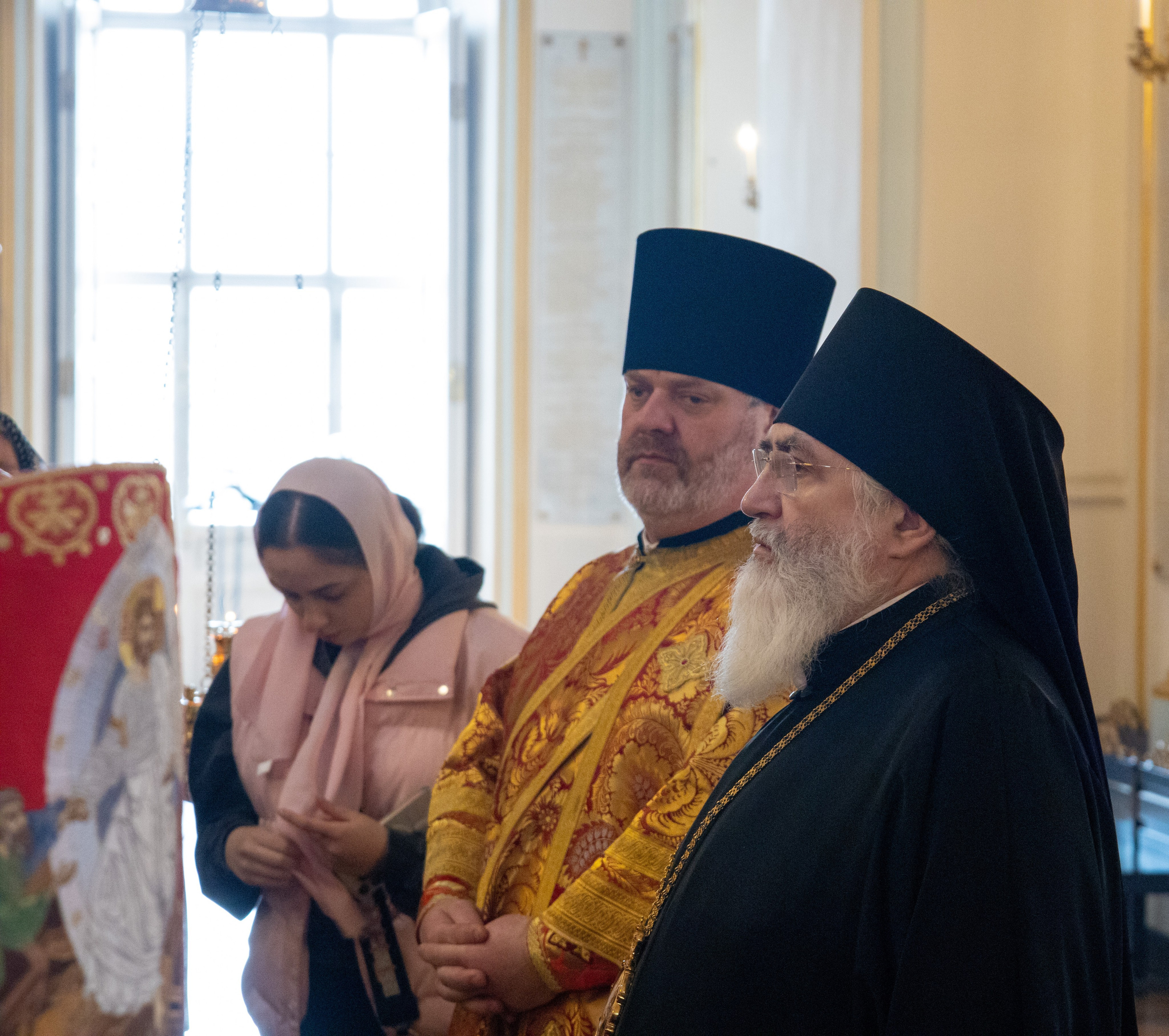 ПЯТНИЦА 2-Й НЕДЕЛИ ПО ПАСХЕ. БЛЖ. МАТРОНЫ МОСКОВСКОЙ. НИКОЛО-БОГОЯВЛЕНСКИЙ МОРСКОЙ СОБОР