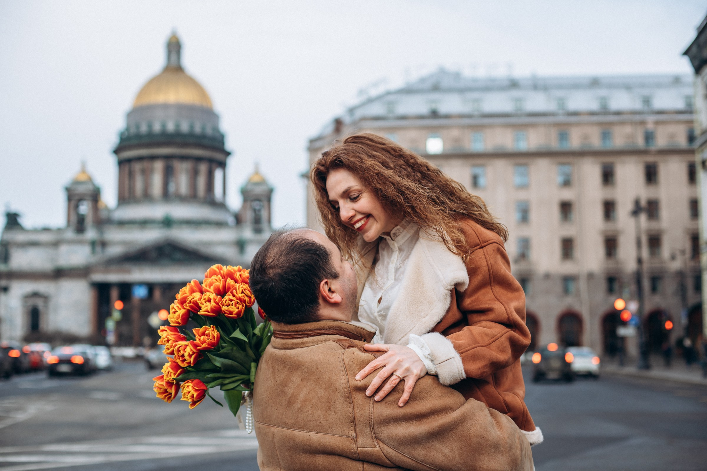 Александр и Юлия в марте. Фотопрогулка в Петербурге. Индивидуальный и семейный фотограф в Санкт-Петербурге