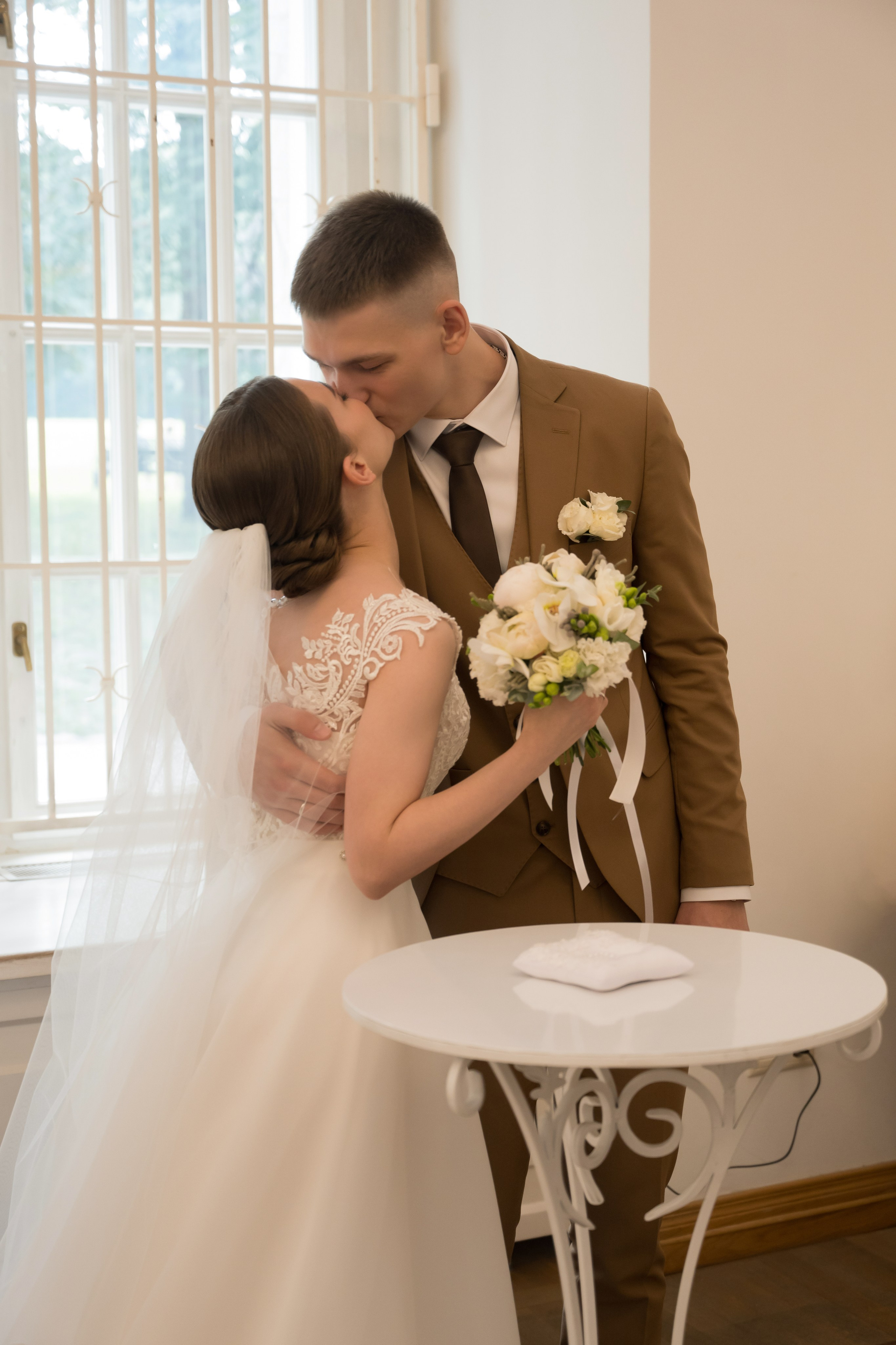 Данила & Олеся. Семейный и контент фотограф в Москве Alira