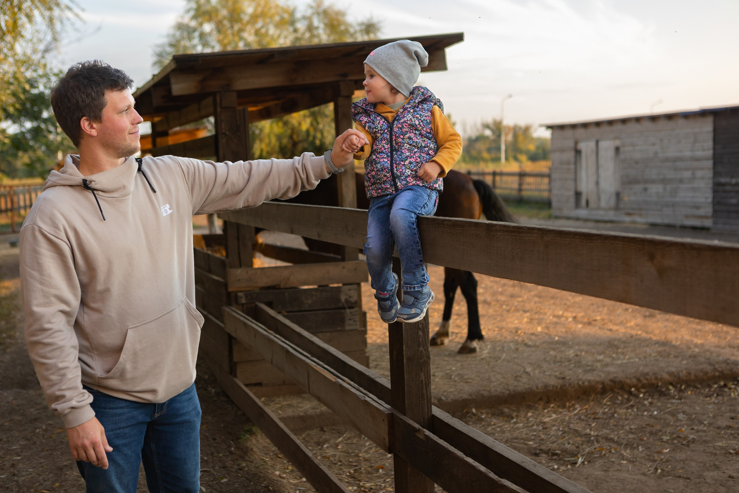 Фотосессия в конном клубе Воздух. Фотограф в Оренбурге. Профессиональный фотограф