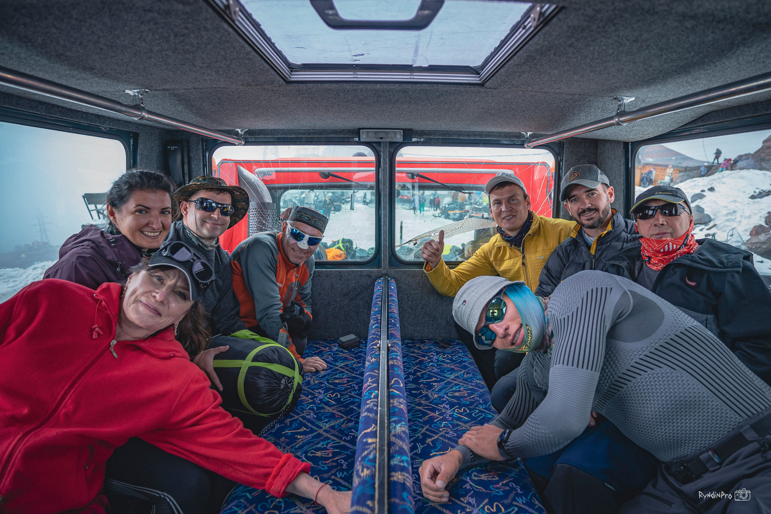 Восхождение на Эльбрус 26 августа 2023 Стремление. Репортажный фотограф в Краснодаре Рындин Дмитрий