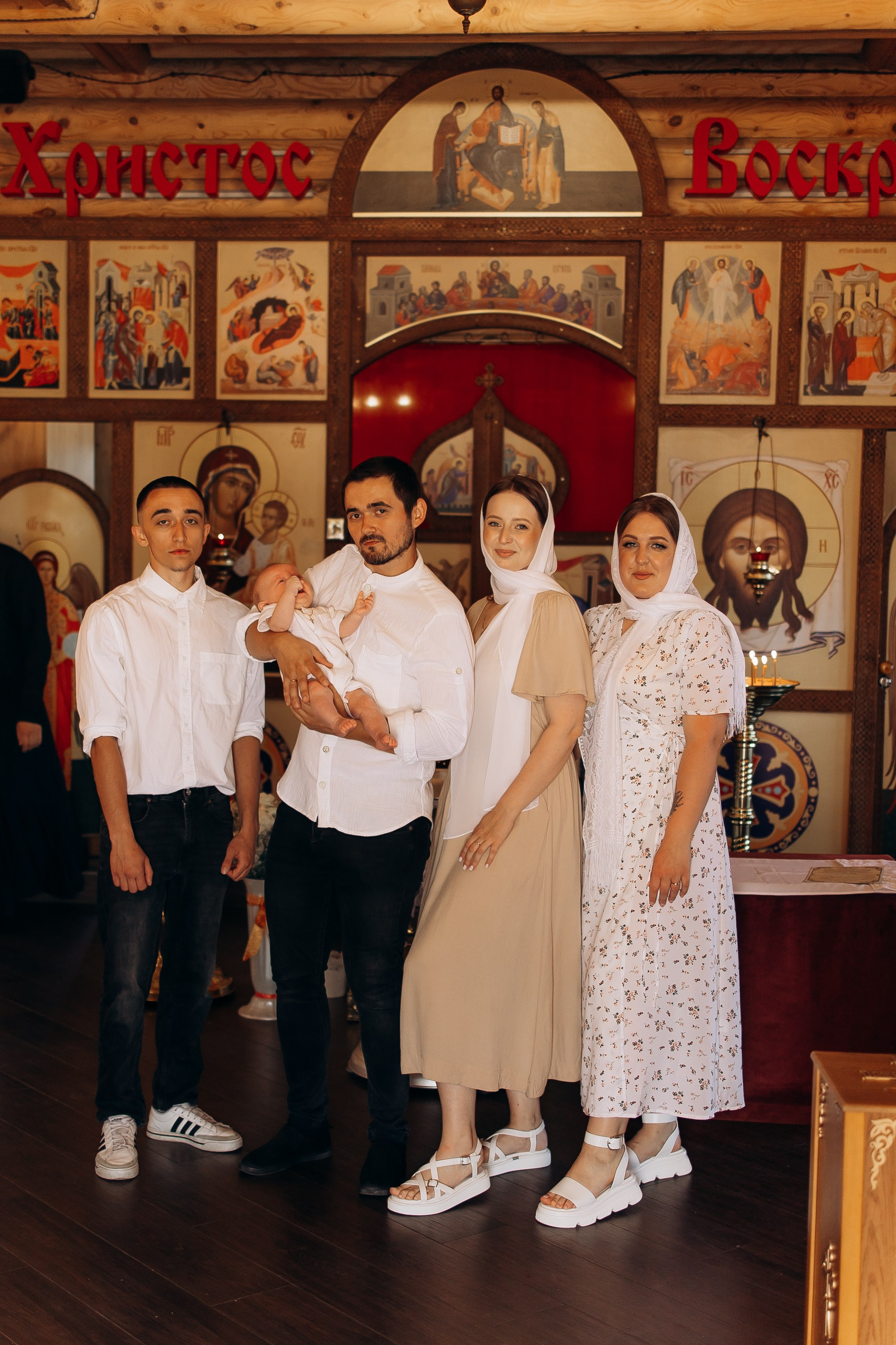 Таинство Крещения Михаила. Семейный фотограф в Краснодаре Храмова Анна