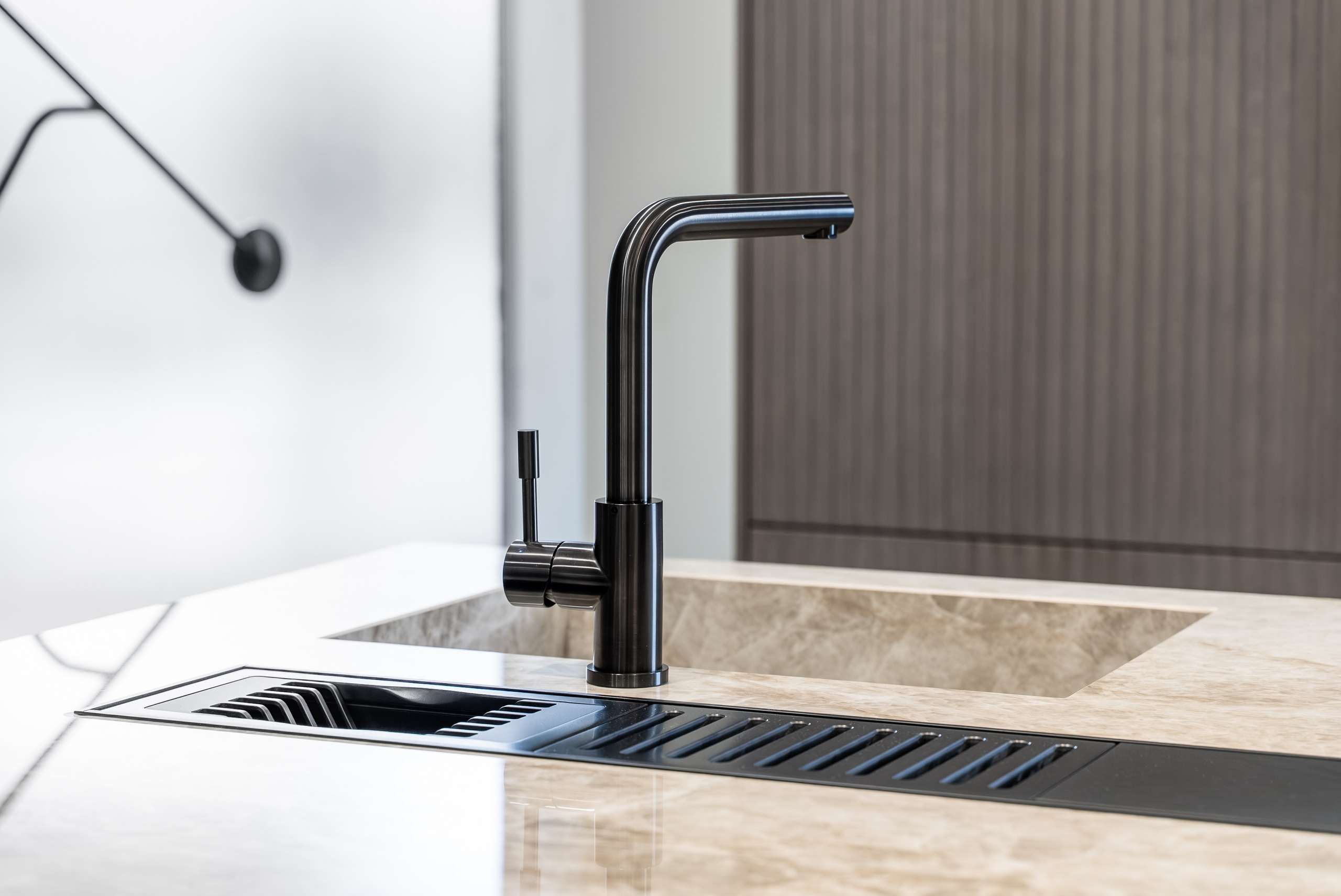 Шоурум WARENDORF. KUSTOV PRODUCTION — профессиональная фотосъёмка в Москве