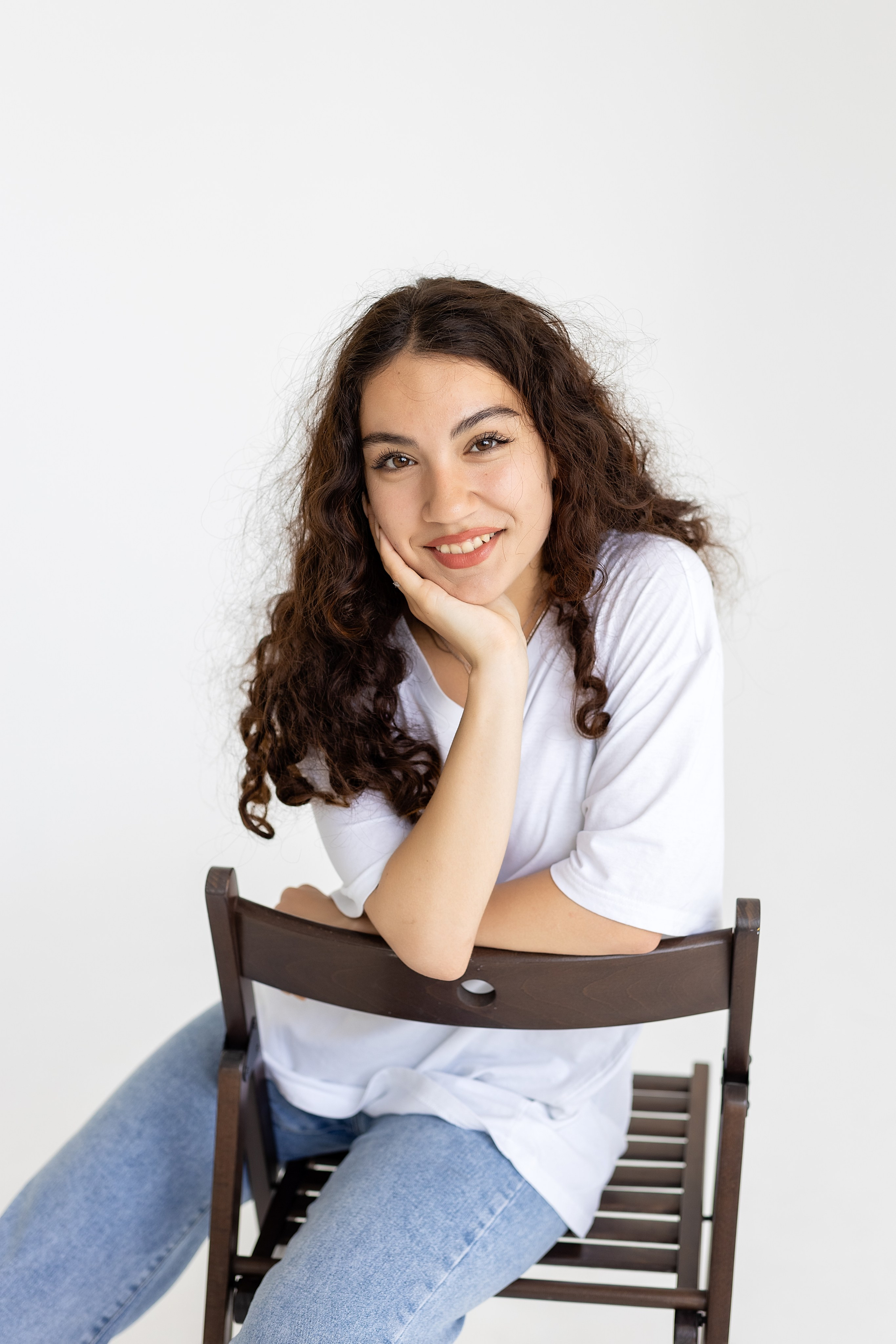 Школа 11, 9-г класс. Артём. Стильный выпускной альбом Владивосток фотограф Вероника Мигачева