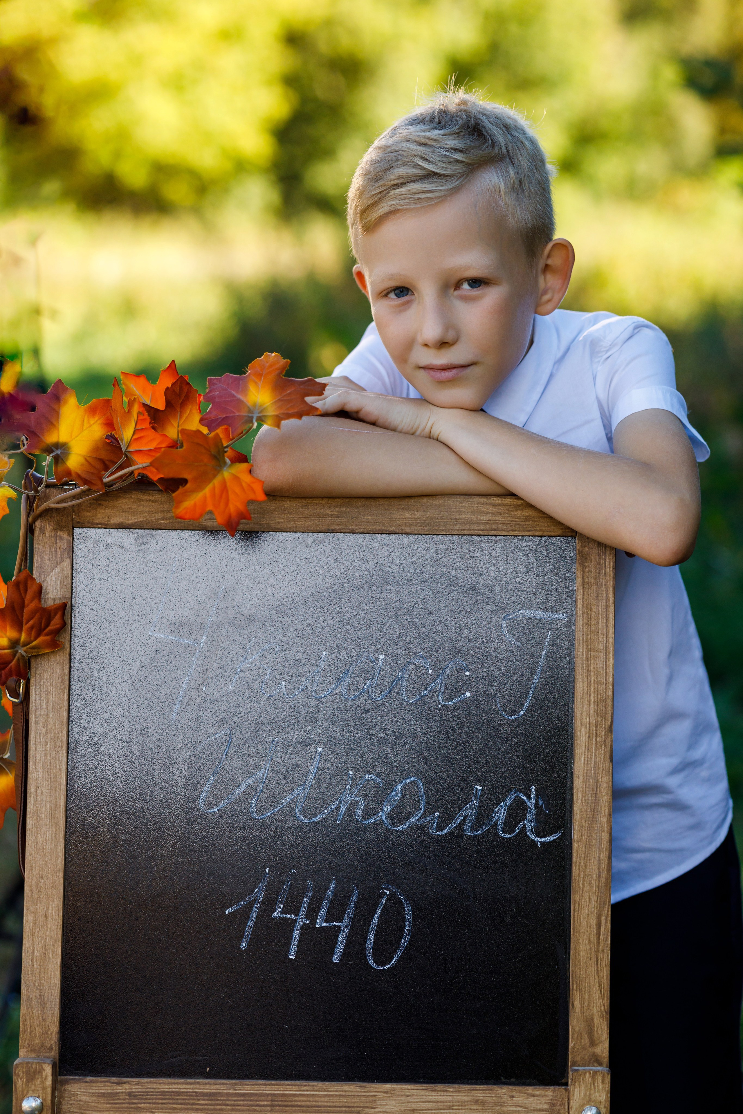 Школьная осенняя фотосессия. Профессиональная фото и видеосъемка. Москва