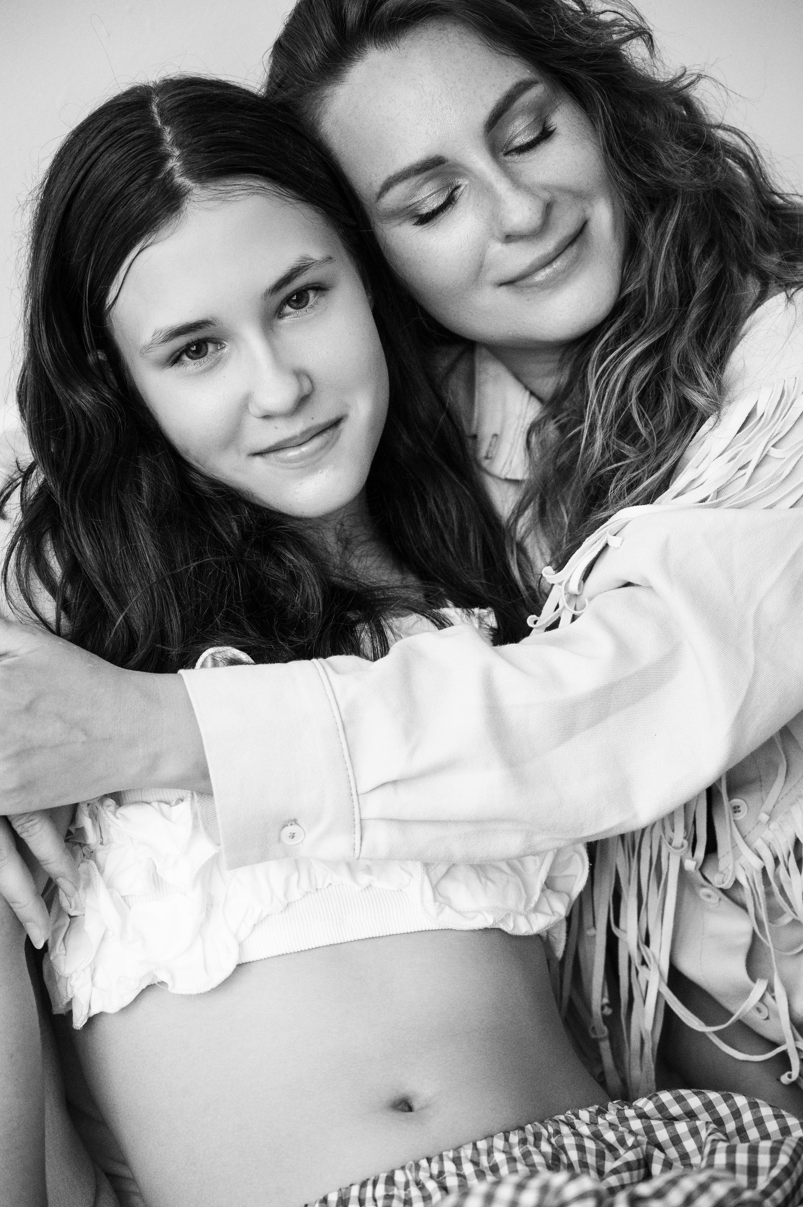 Анастасия. Профессиональный фотограф беременности в СПБ. Стильные фотосессии беременности в стиле минимализм и классическая фотография