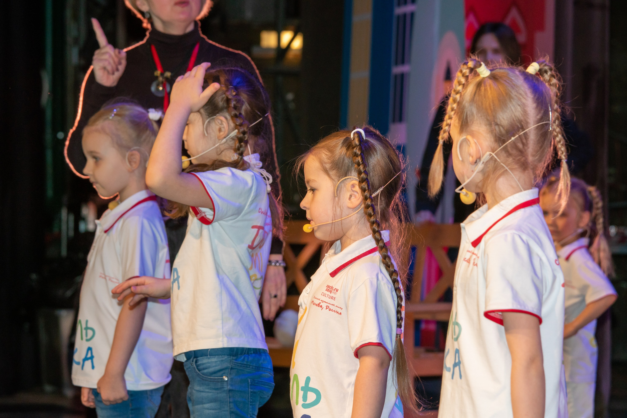 Съёмка концерта для Домисольки, большой концертный зал Космос. «Студия DRONAVT`s» — видеосъёмка и фотография г. Москва