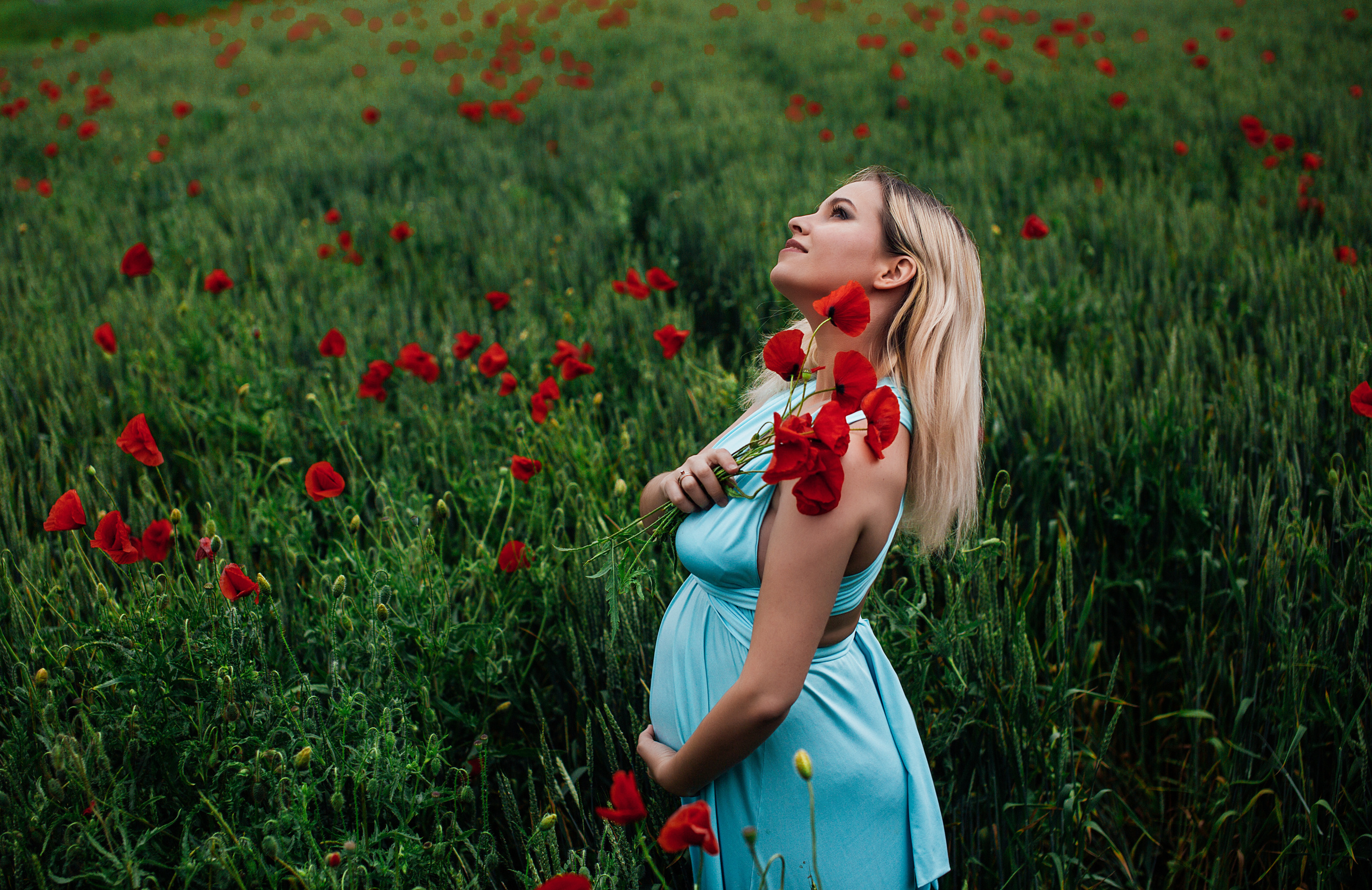 Прогулка по маковым полям. Свадебный и семейный фотограф/видеограф в Краснодаре Наталья Осинская