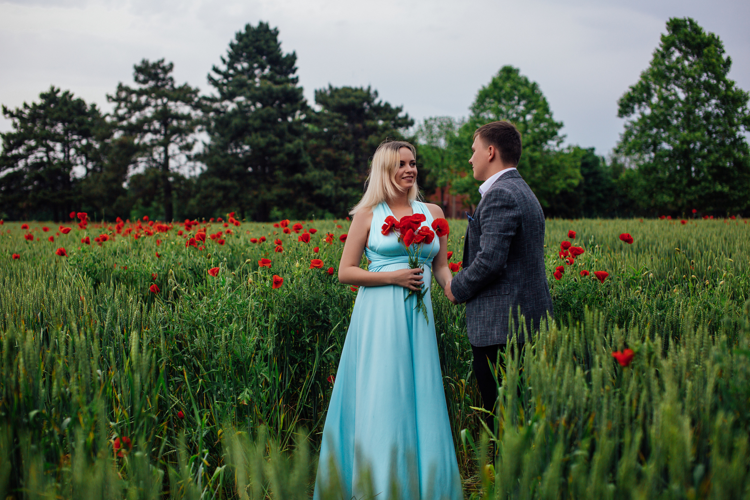 Прогулка по маковым полям. Свадебный и семейный фотограф/видеограф в Краснодаре Наталья Осинская
