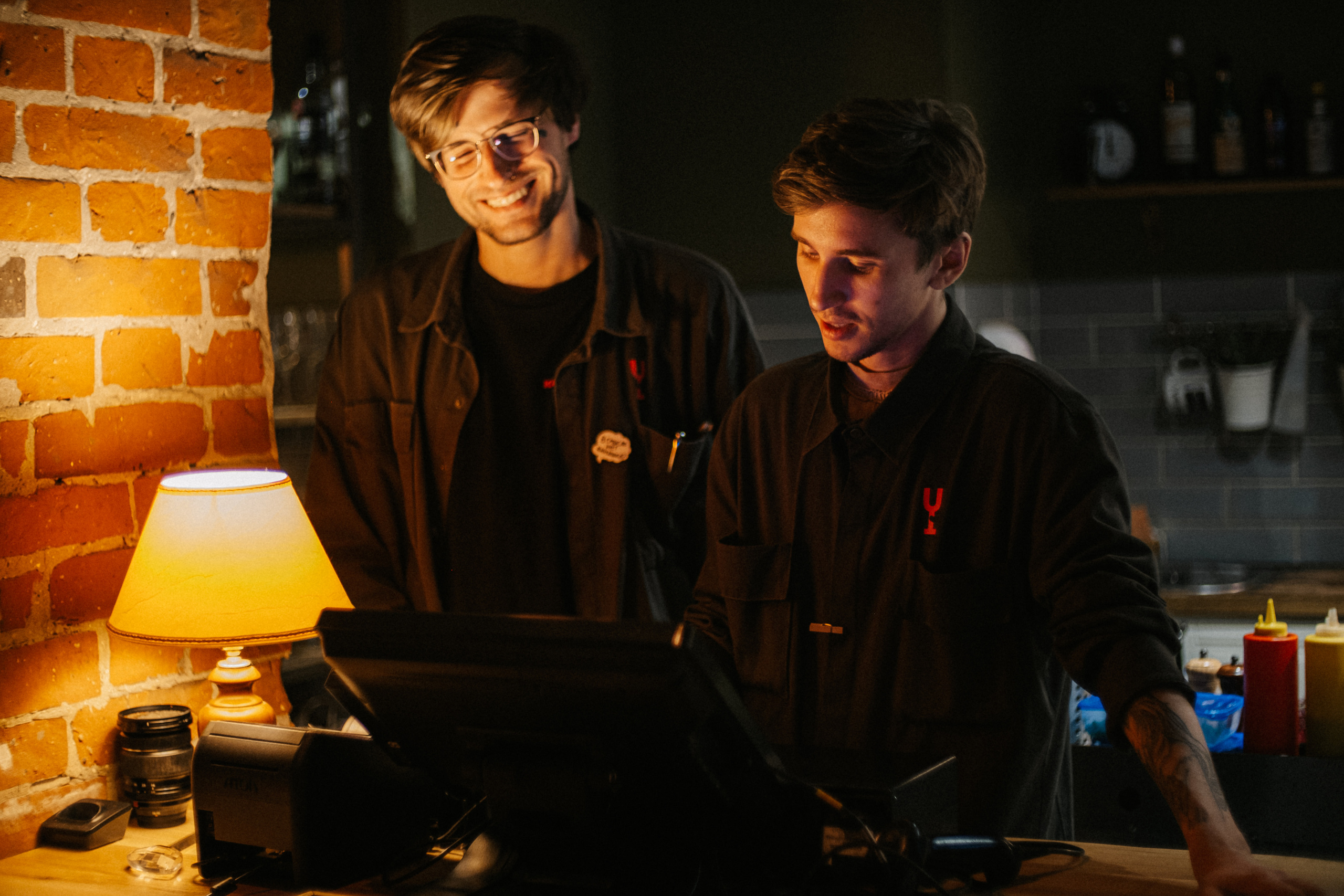 8 лет Ruby wine bar. #фотокаквкино | Фотографирую людей