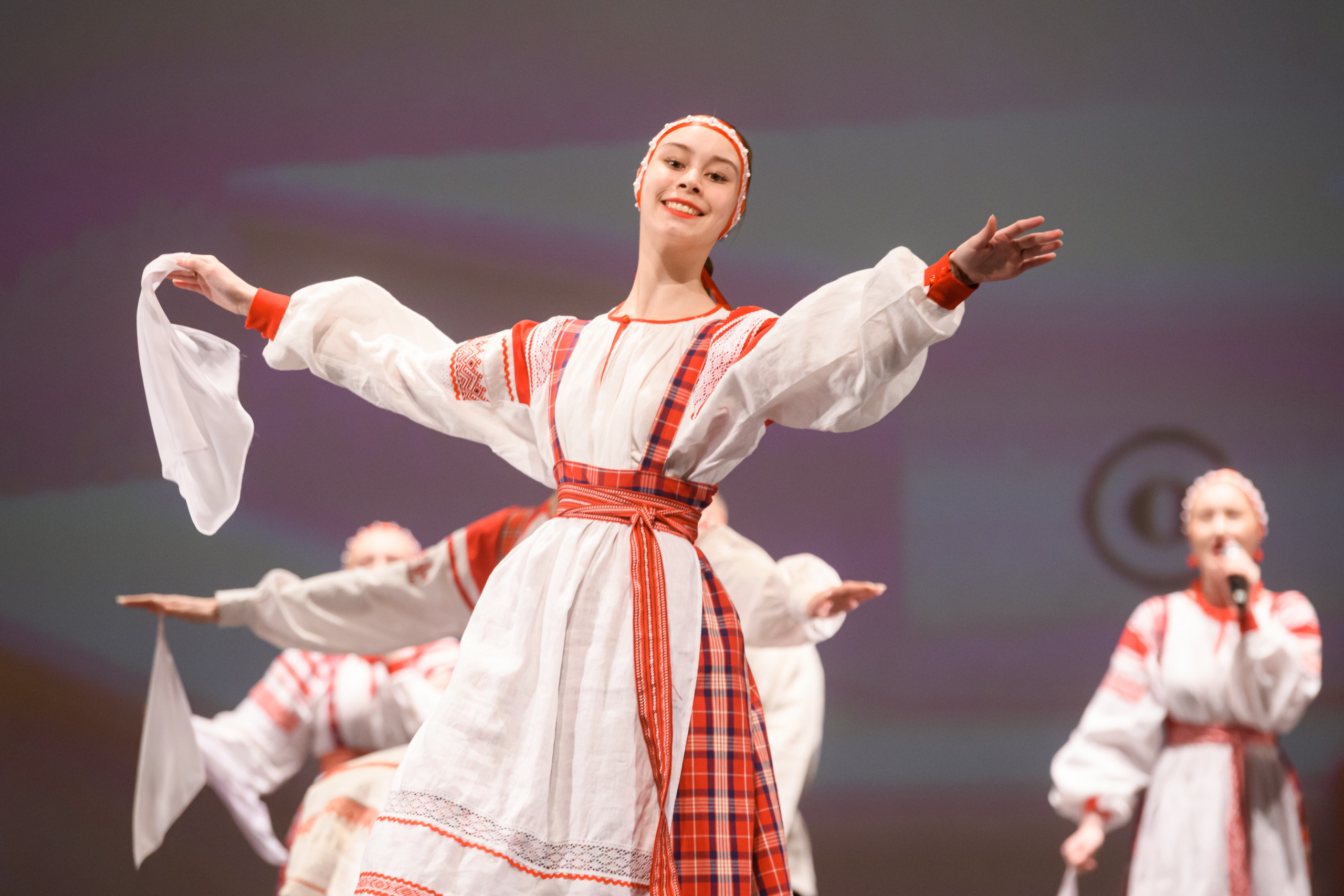 23 апреля, часть 1, БКЗ Октябрьский, г. Санкт-Петербург. Золотое яблочко