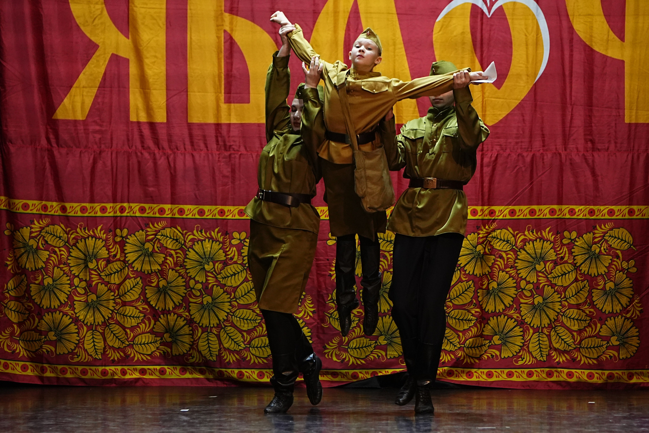 5 апреля, блок 1, г. Тверь. Золотое яблочко