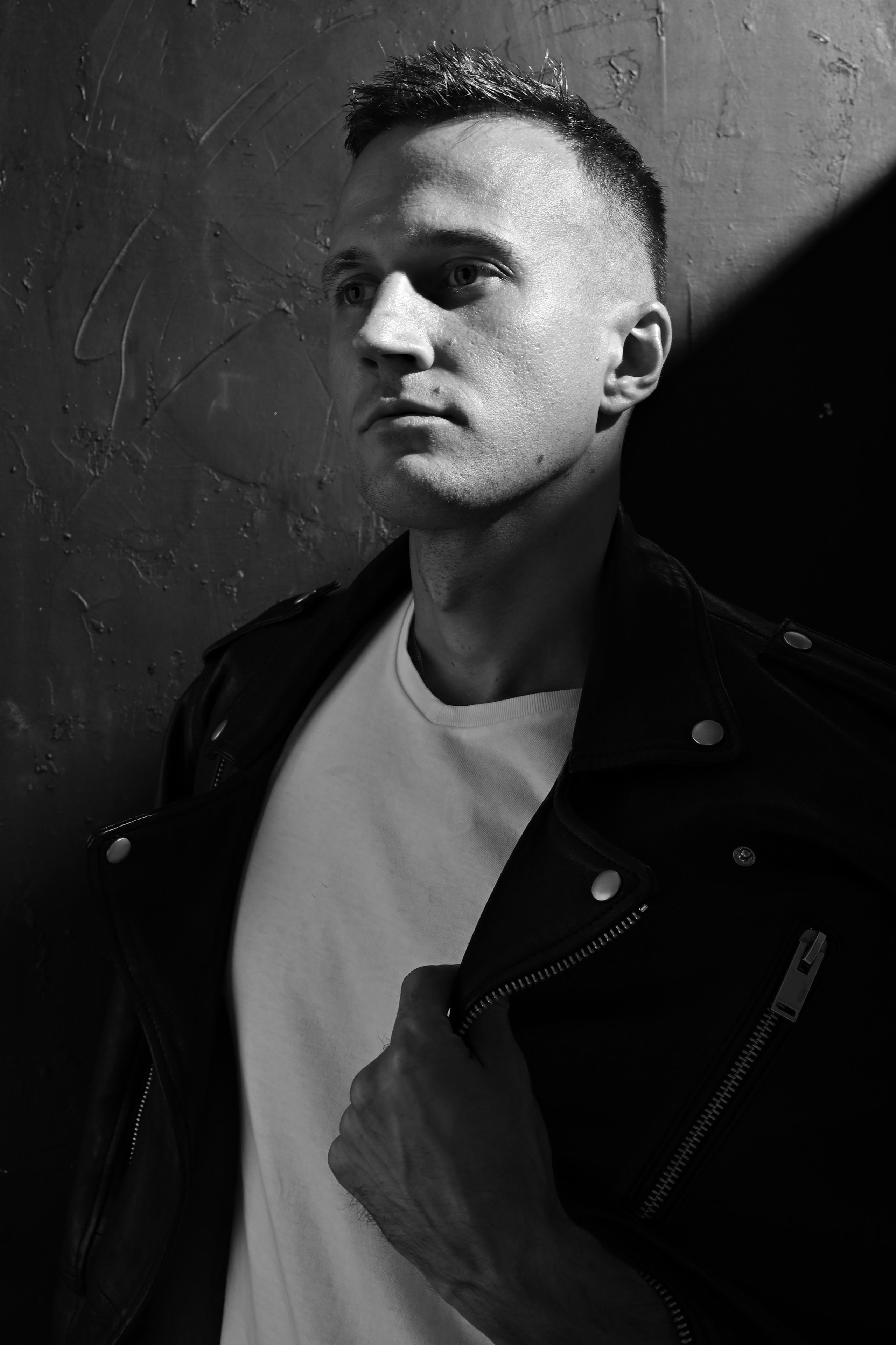 Юрий. Портретный и мужской фотограф в Новосибирске