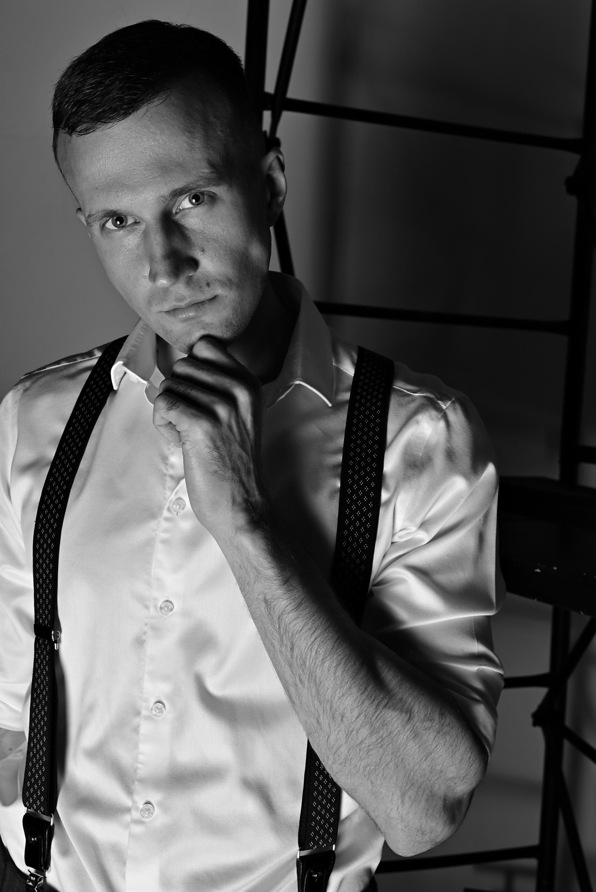 Юрий. Портретный и мужской фотограф в Новосибирске