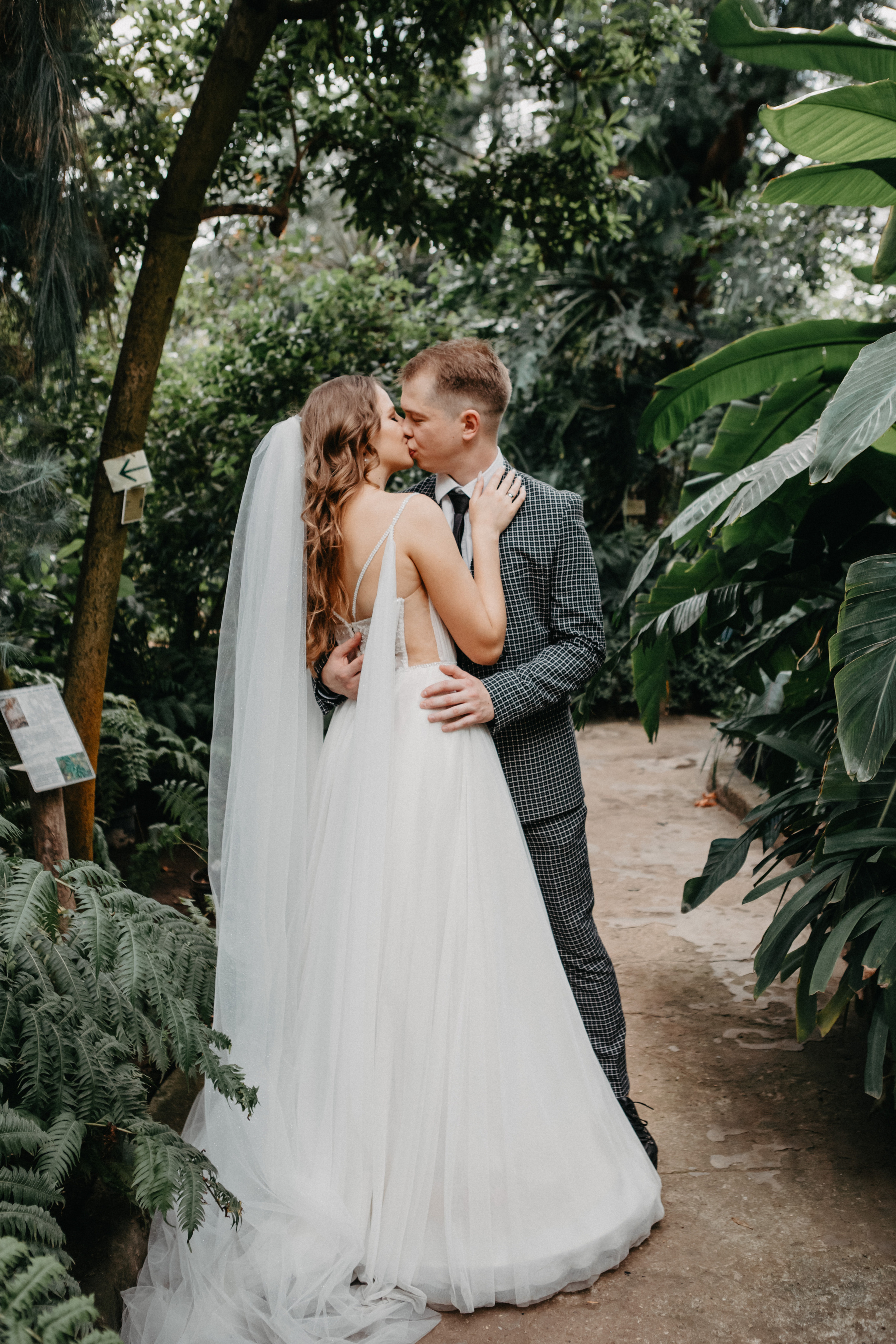 Анонс со свадьбы Оли и Виталика. Свадебный фотограф Москва и другие города