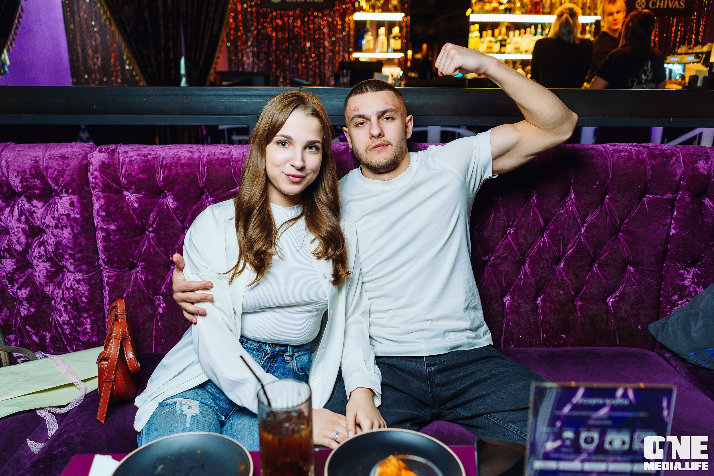 Фоторепортаж из караоке-клуба Эйфория. One Media Life: фоторепортажи, фотоотчеты с мероприятий и заведений