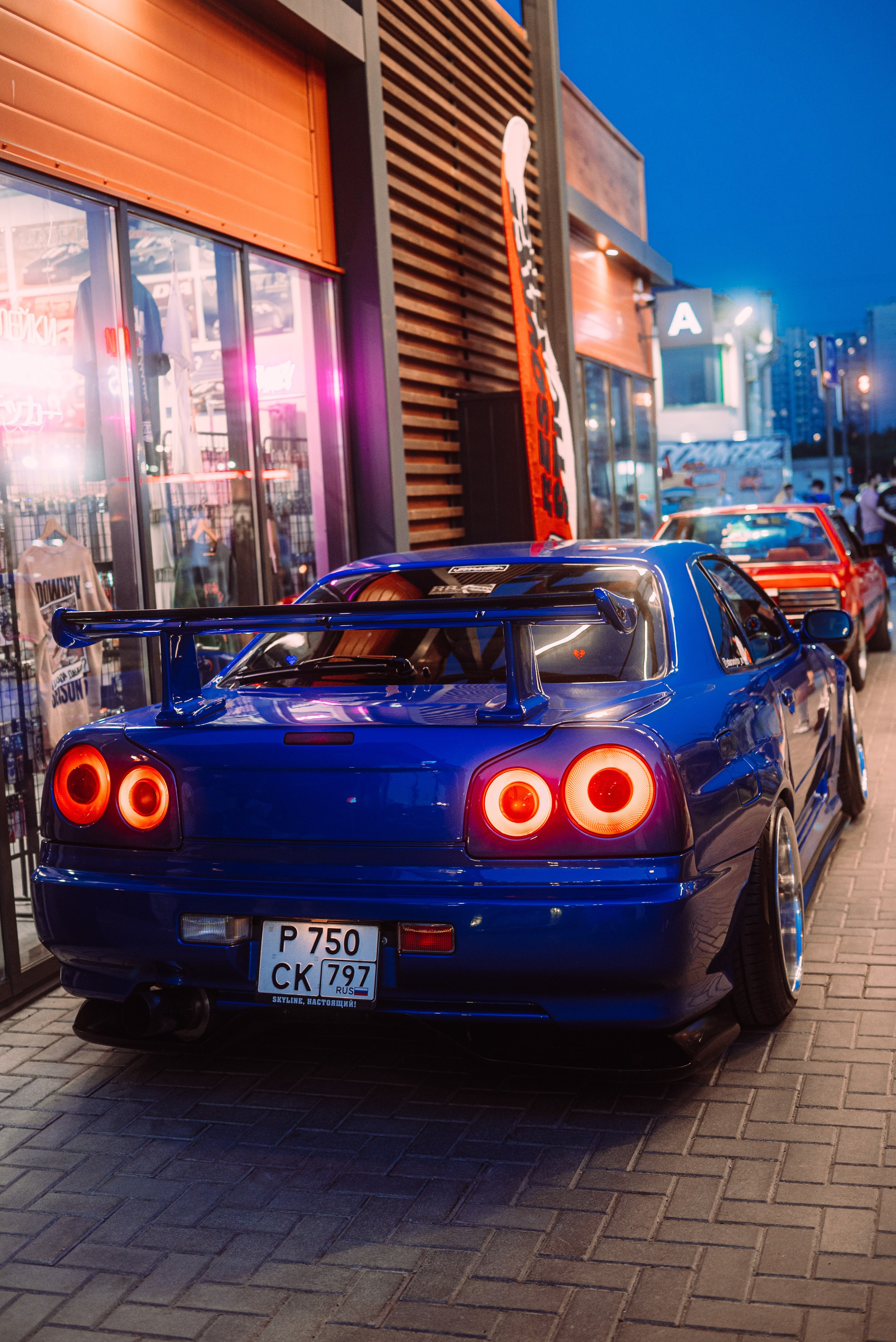 Downfly 9 июля 2025. DeLorein