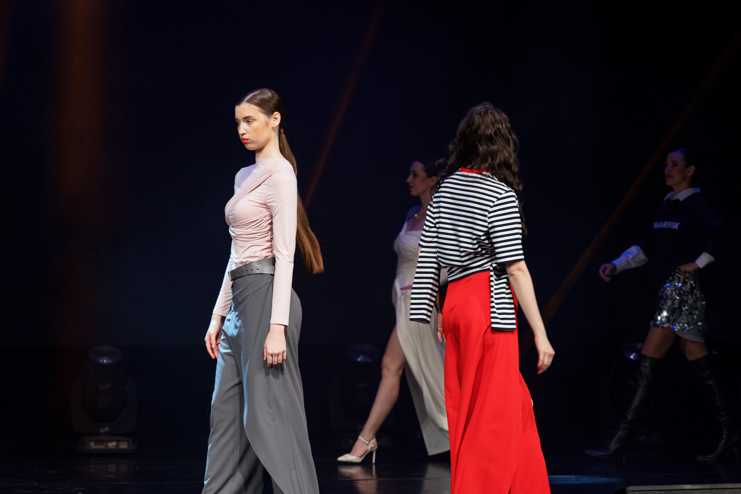 Конференция моды и дизайнеров — ТОЧКИ РОСТА 2026. СВОИ. ФОТООТЧЕТЫ-СОБЫТИЯ-МЕСТА