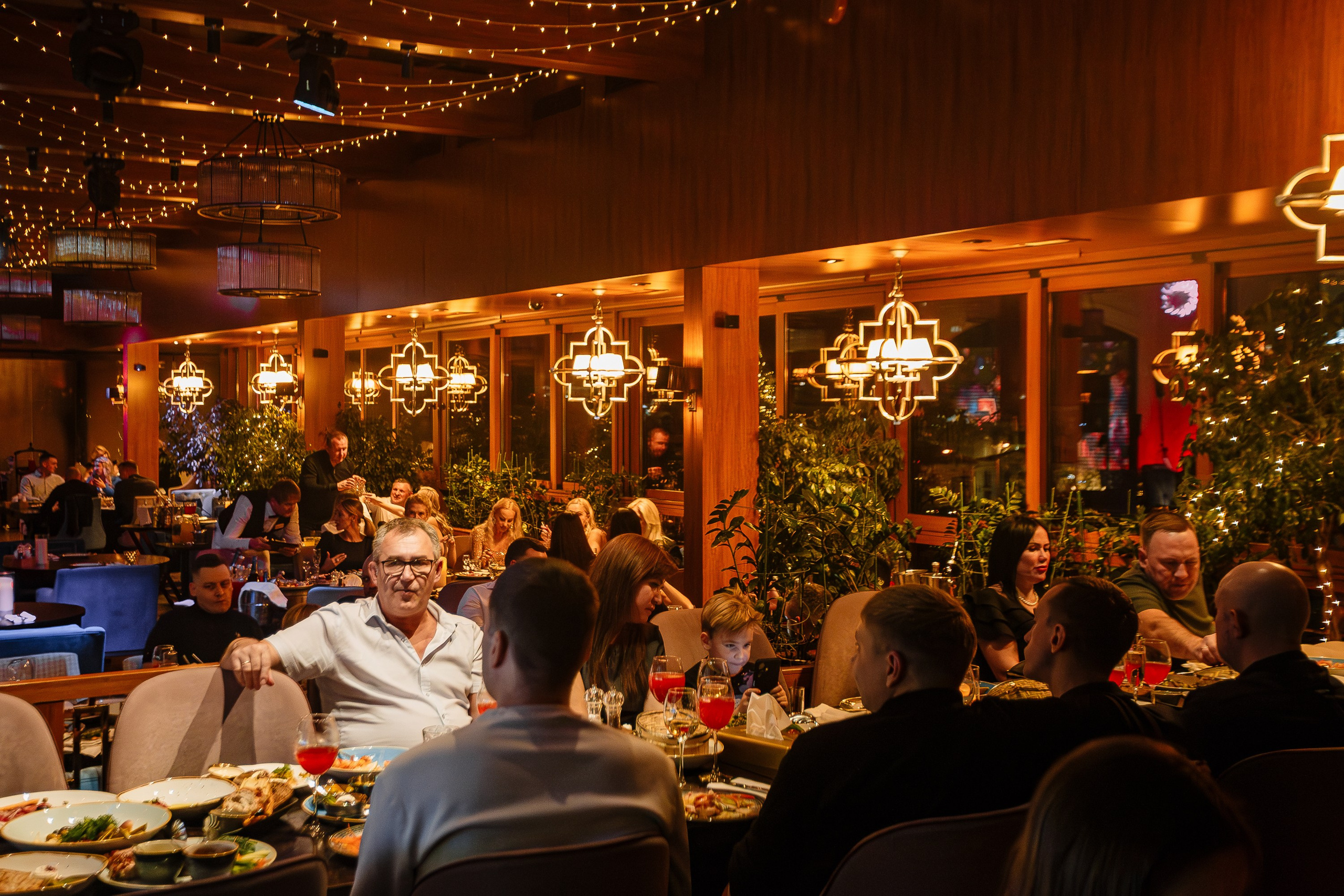 Новогодние корпоративы_Simfero_Симферополь_21.12.2024. Аминов Руслан | Фотограф