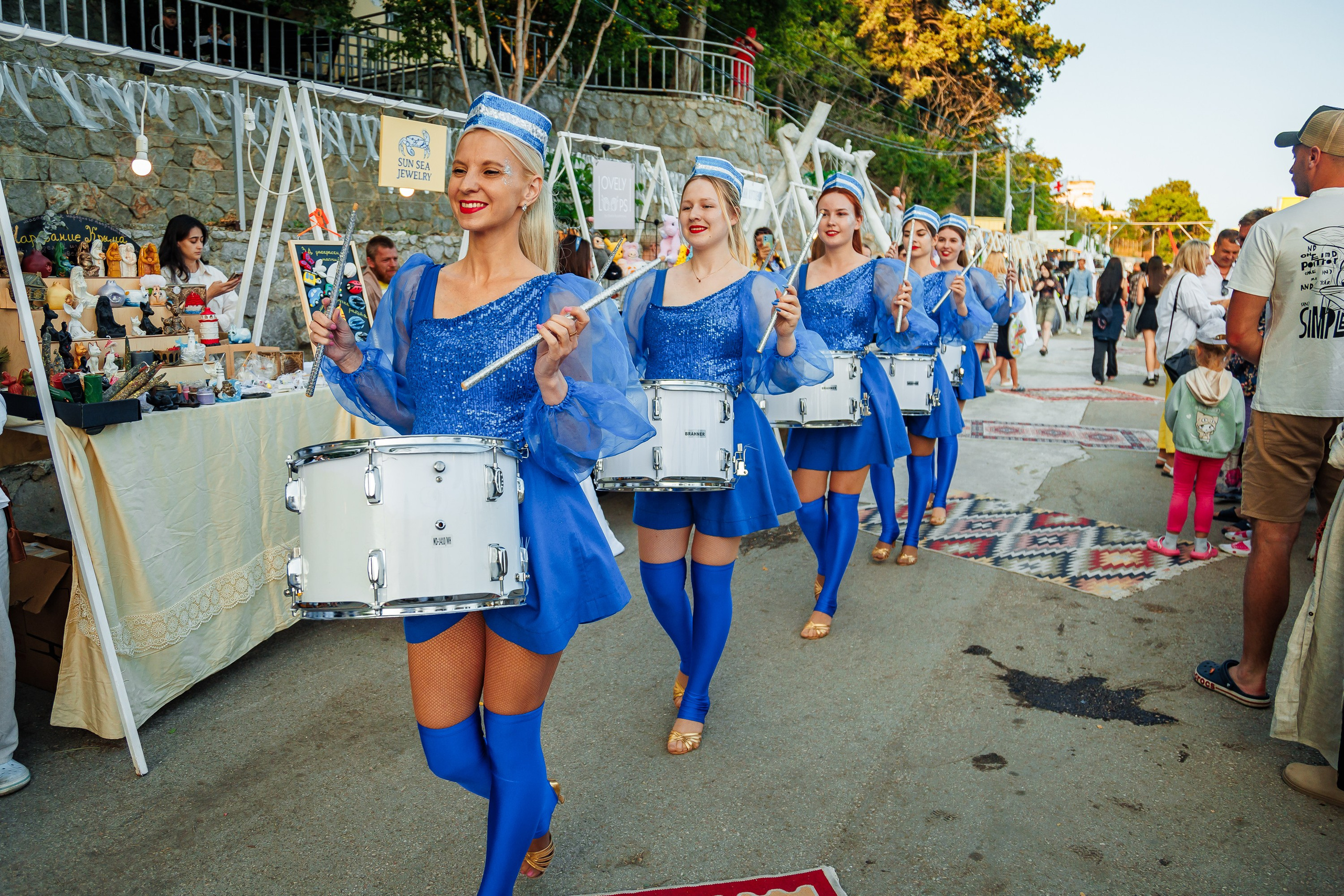 Открытие сезона в HUNGRY BIRD_Симеиз_Крым_14.06.2025. Аминов Руслан | Фотограф