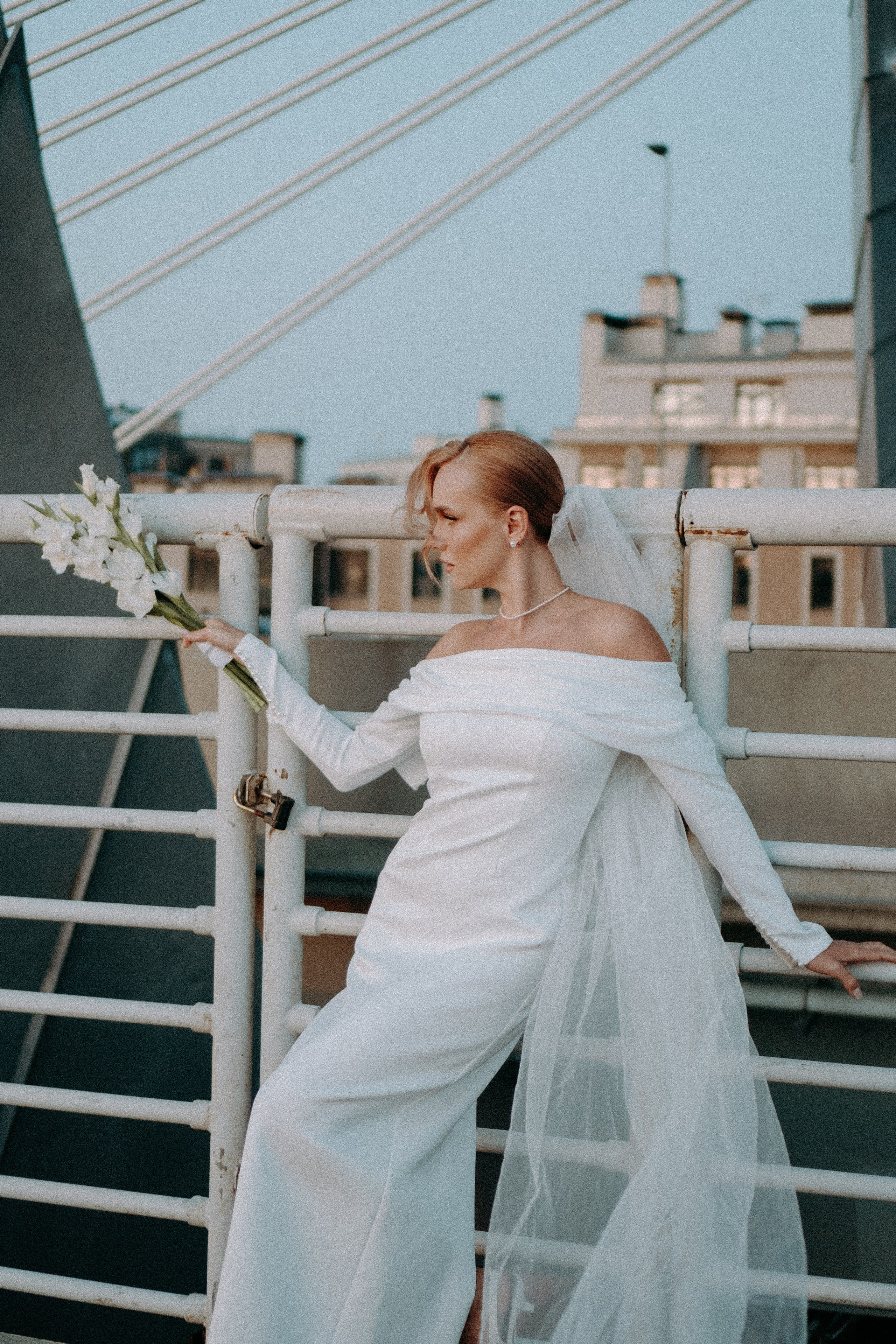 СВАДЕБНАЯ СЬЕМКА ВОЗЛЕ МСОТА БЕТАНКУРА НА КАБРИОЛЕТЕ. Профессиональный фотограф, Санкт-Петербург — Виктория Богомолова