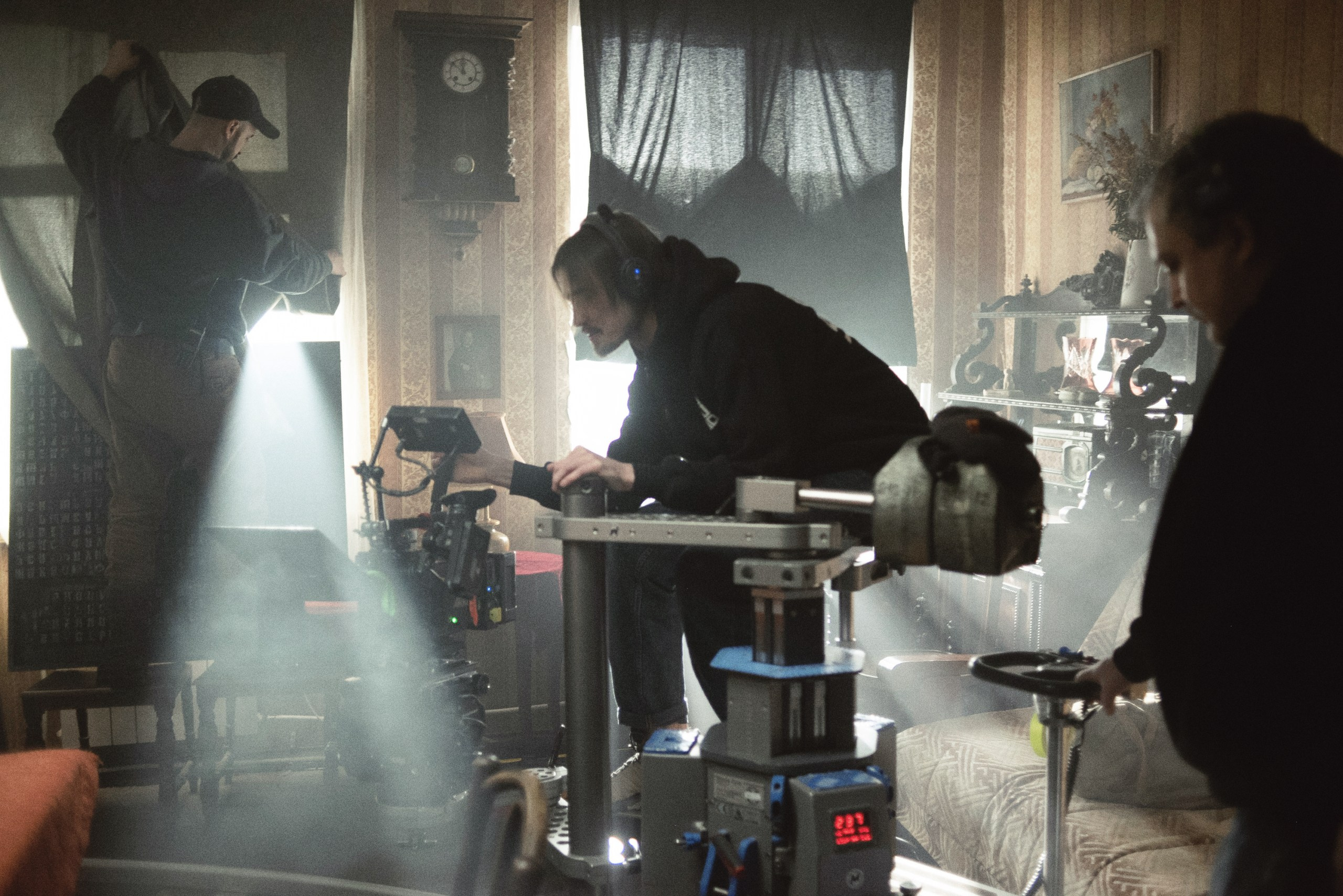 Егор Кончаловский «Большой Дом». May the numbers guide us