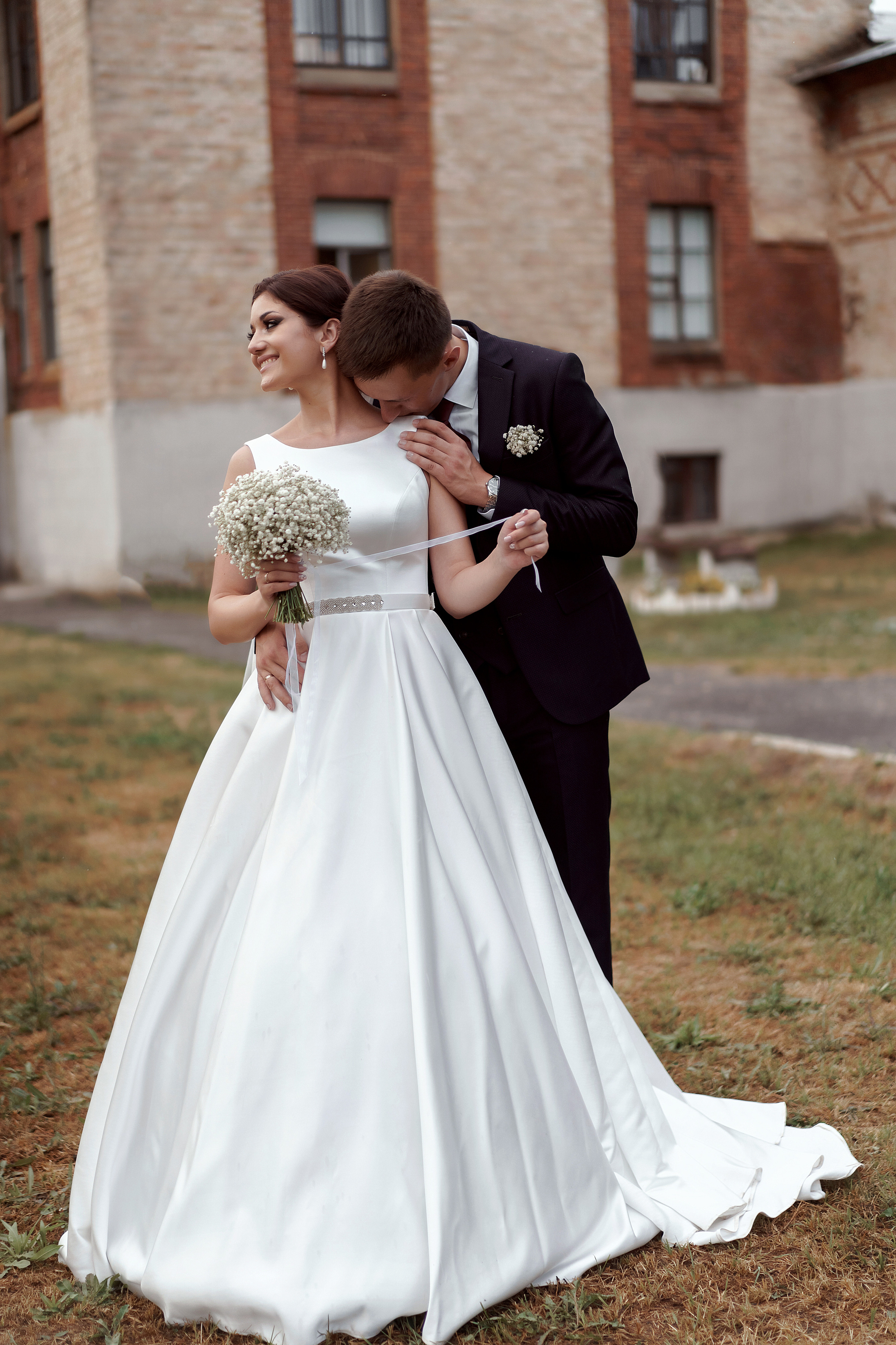 Денис и Наталья. Фотосессия в Усадьбе Храповицкого. Кристина Невская — свадебный фотограф во Владимире