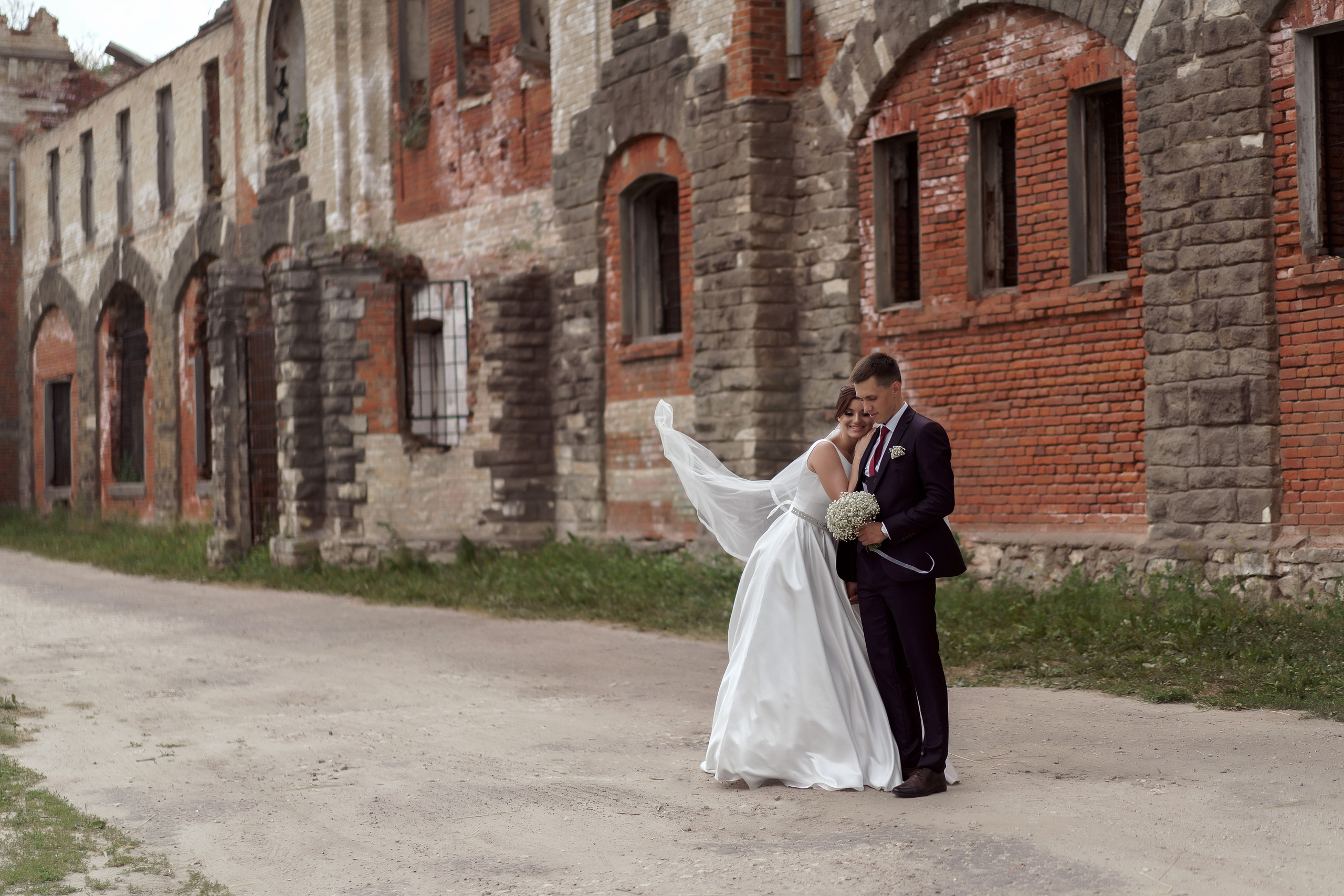 Денис и Наталья. Фотосессия в Усадьбе Храповицкого. Кристина Невская — свадебный фотограф во Владимире