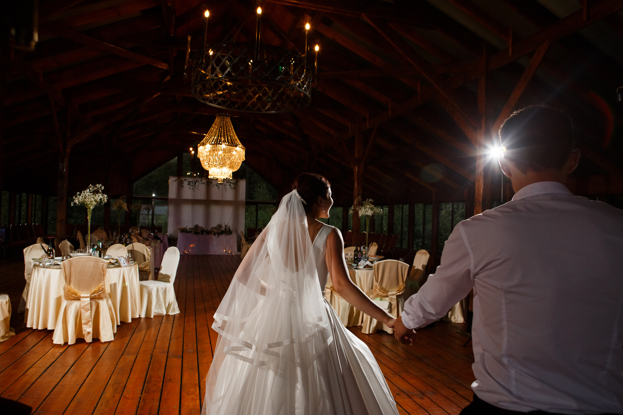 Денис и Наталья. Фотосессия в Усадьбе Храповицкого. Кристина Невская — свадебный фотограф во Владимире